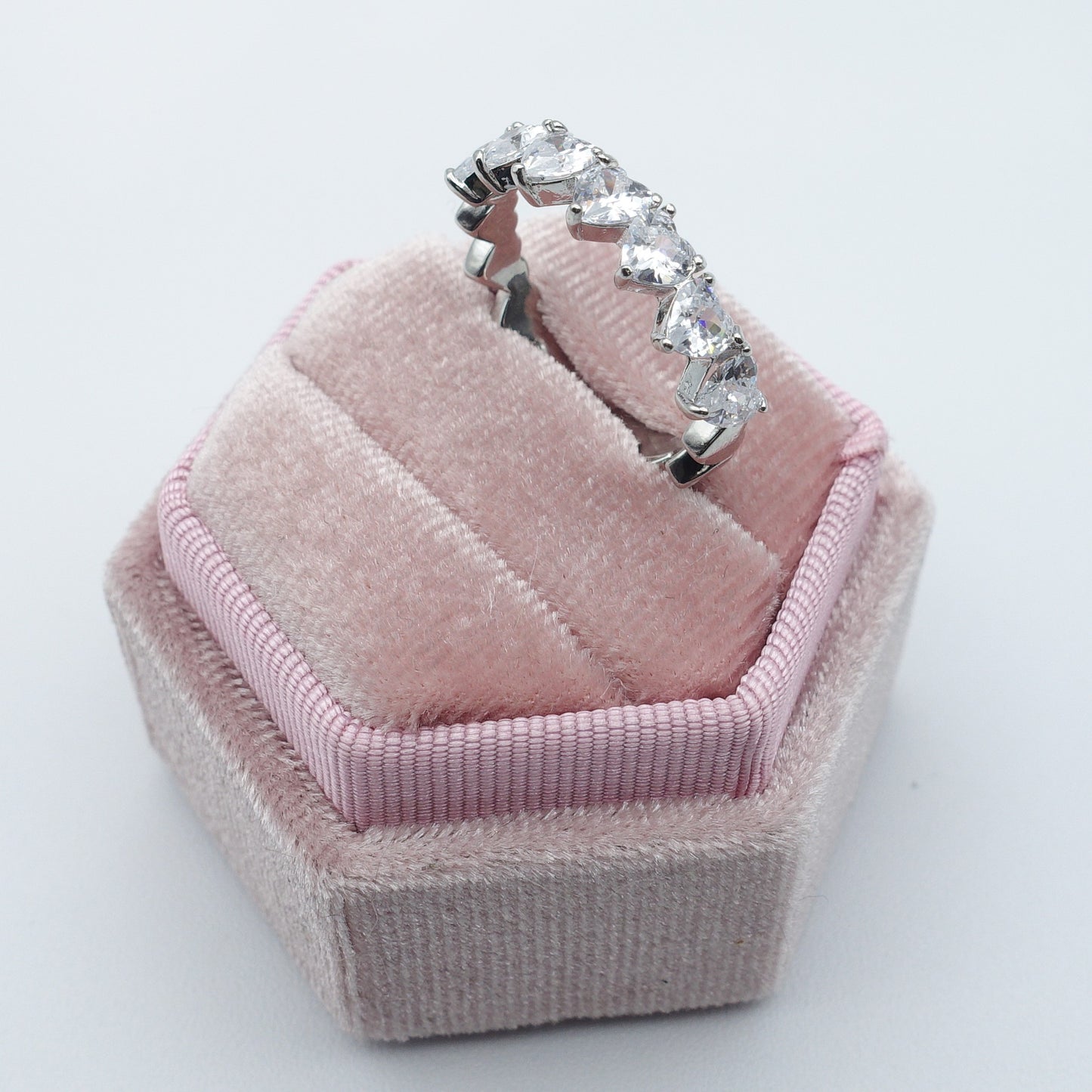 JENNY- cuori orizzontali ~ ANELLO REGOLABILE con cubic zirconia a forma di cuore