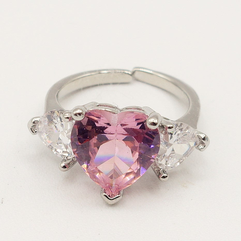 Diana Chunky ~ Anello cuori grandi con cubic zirconia a forma di cuore