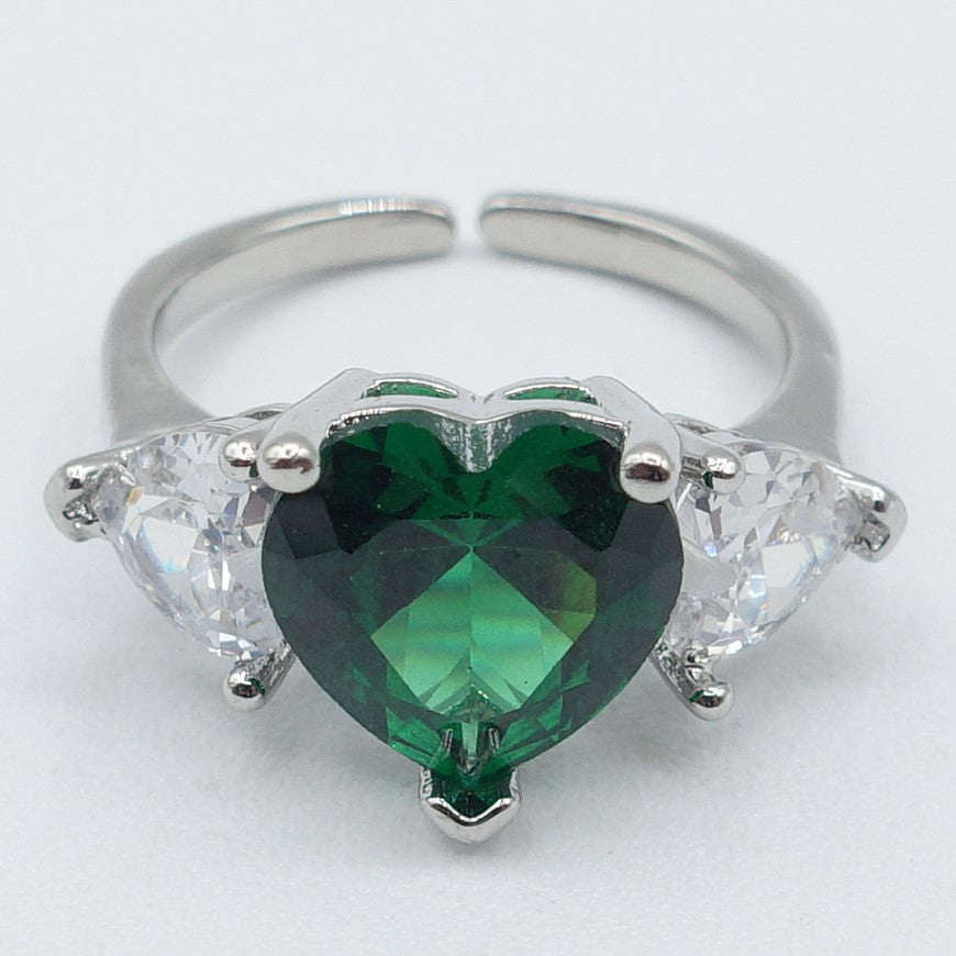 Diana Chunky ~ Anello cuori grandi con cubic zirconia a forma di cuore