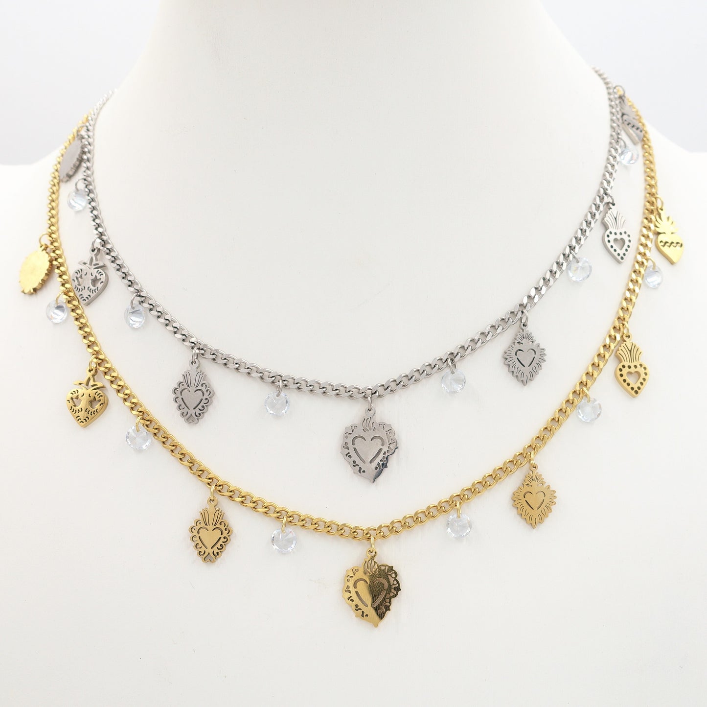 SACRED ~ Collana ACCIAIO INOSSIDABILE con cuori sacri