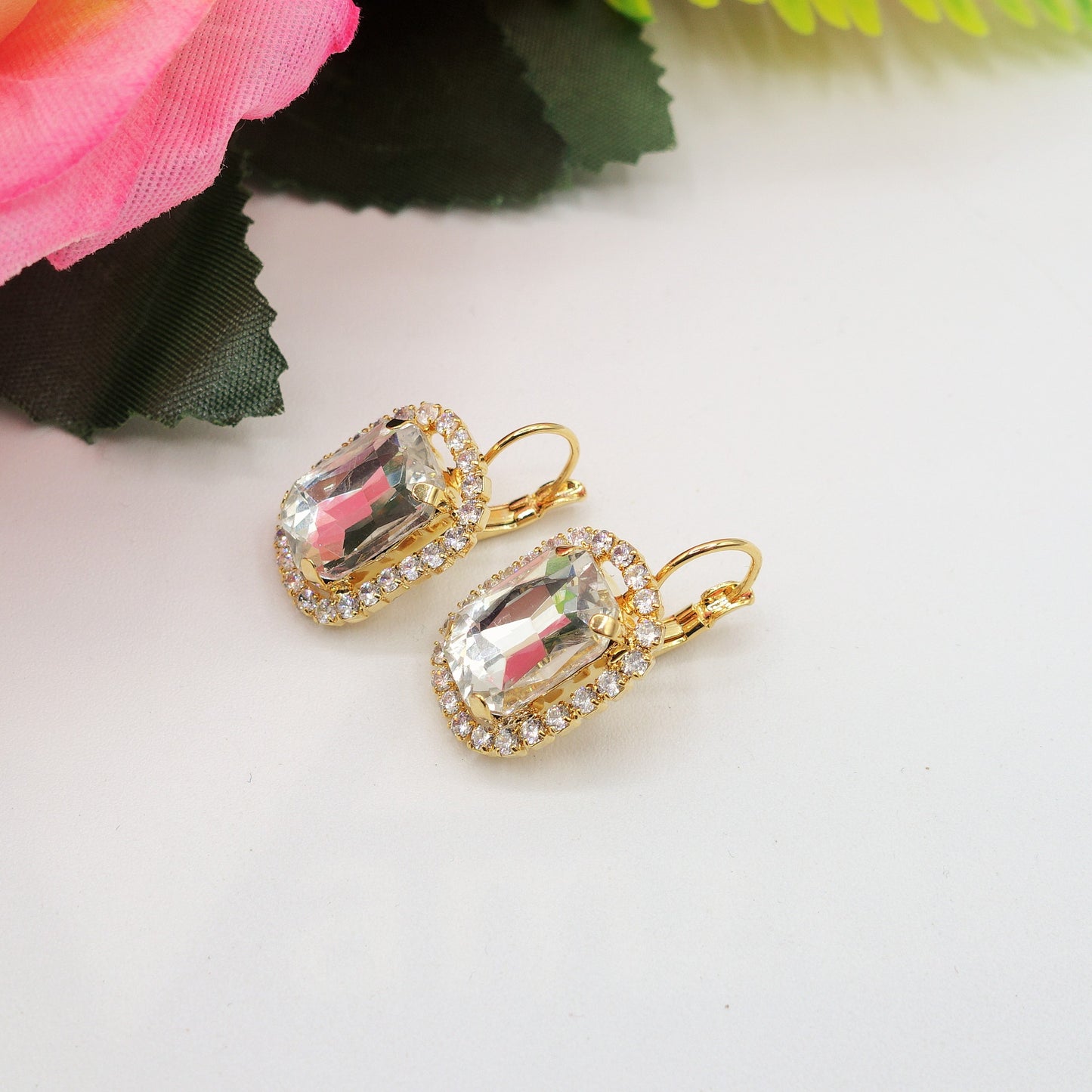 DAWN ~ Orecchini a monachella con maxi pietra Cubic Zirconia
