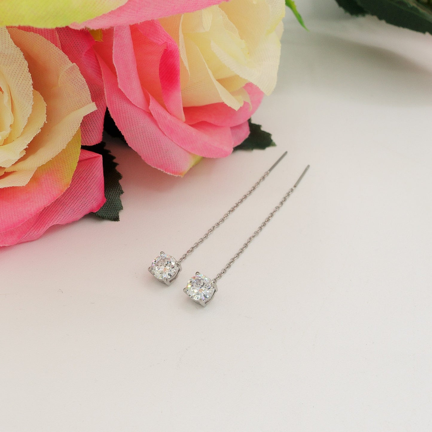 SHINY PUNTO LUCE XL - Acciaio inossidabile ~Paio Orecchini filo pendenti con cubic zirconia - saliscendi