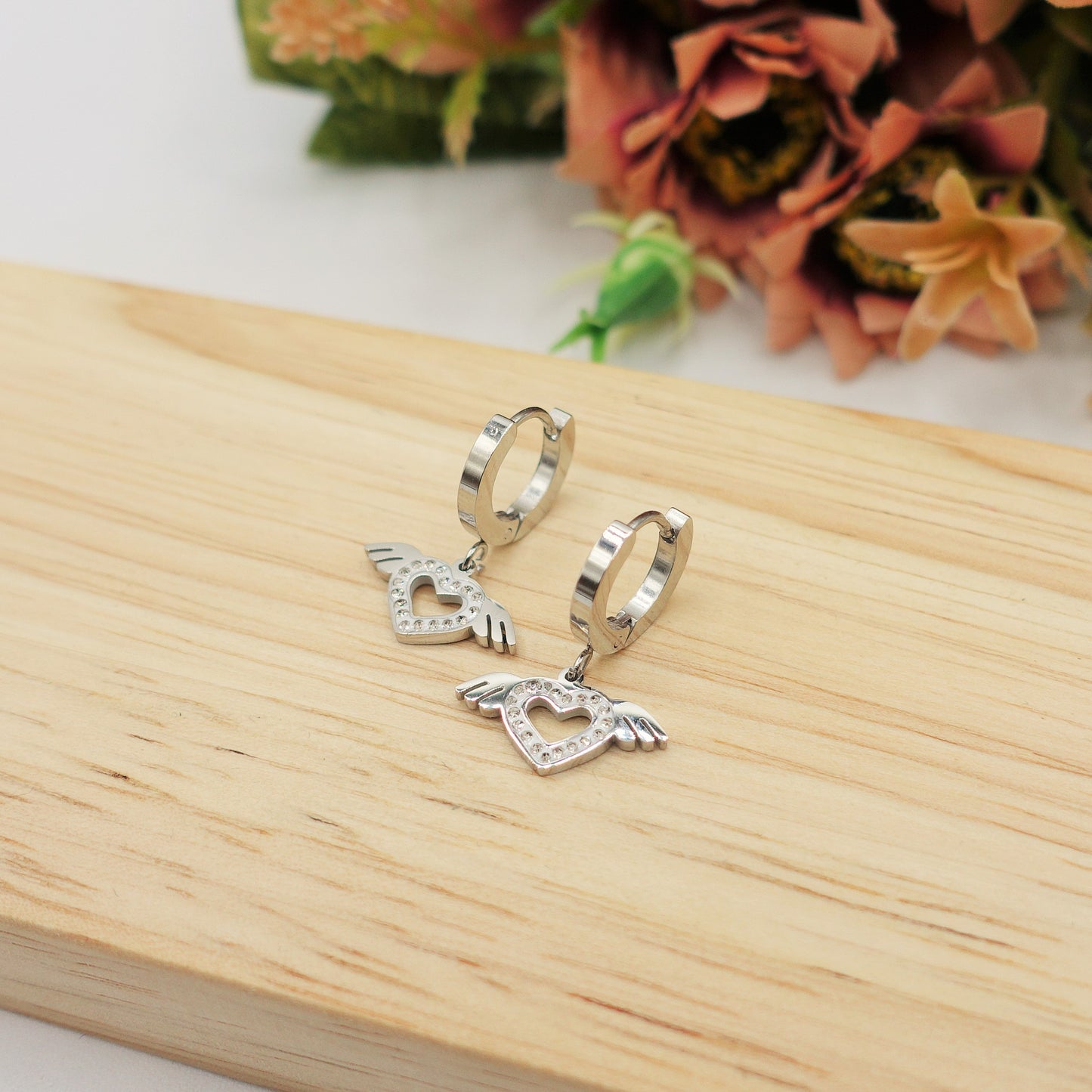 CHERUB WINGS - acciaio inossidabile - Orecchini mini hoops con cuore alato