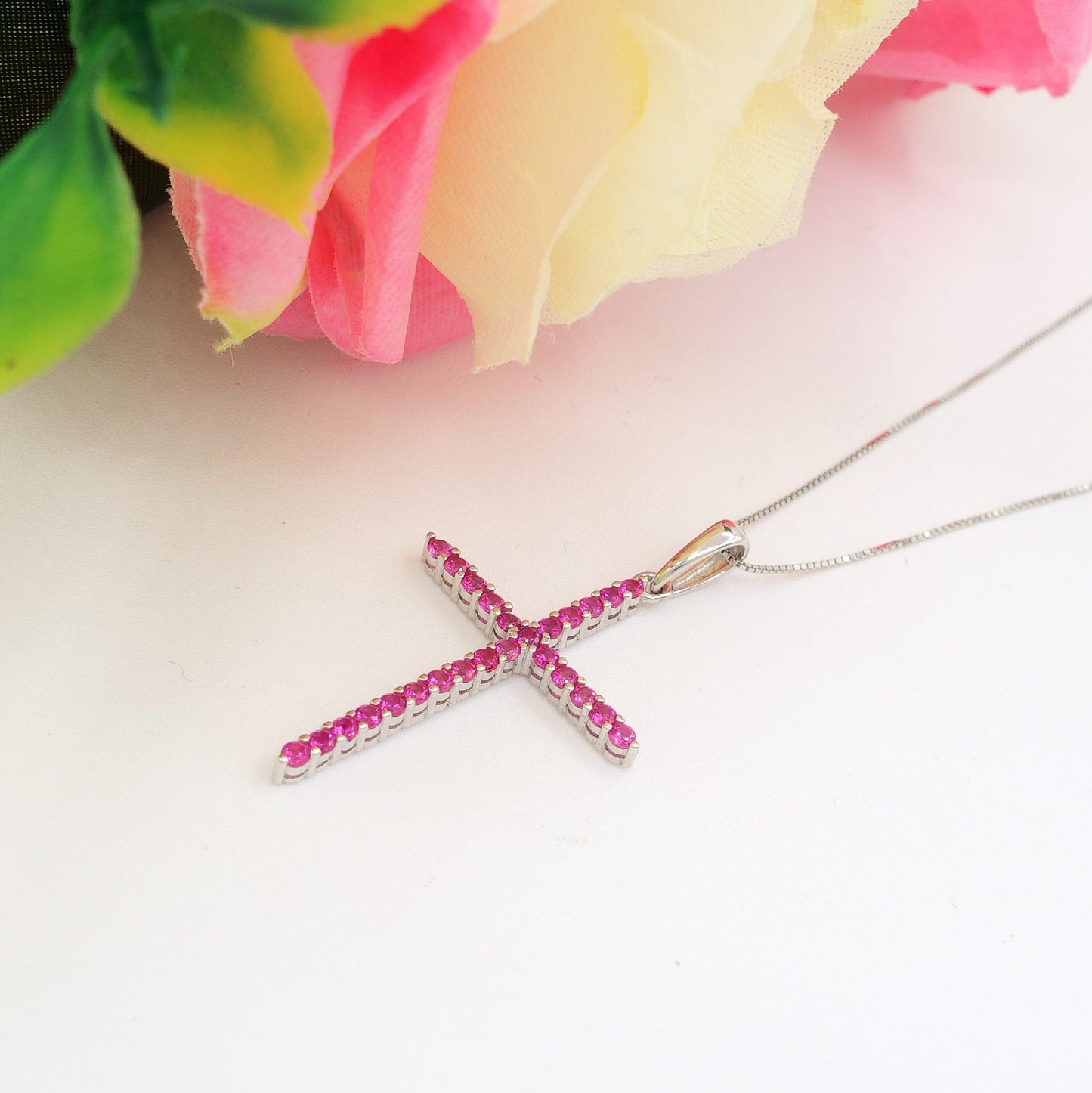 CROSS ~ ARGENTO 925 ~ Collana con pendente croce in cubic zirconia