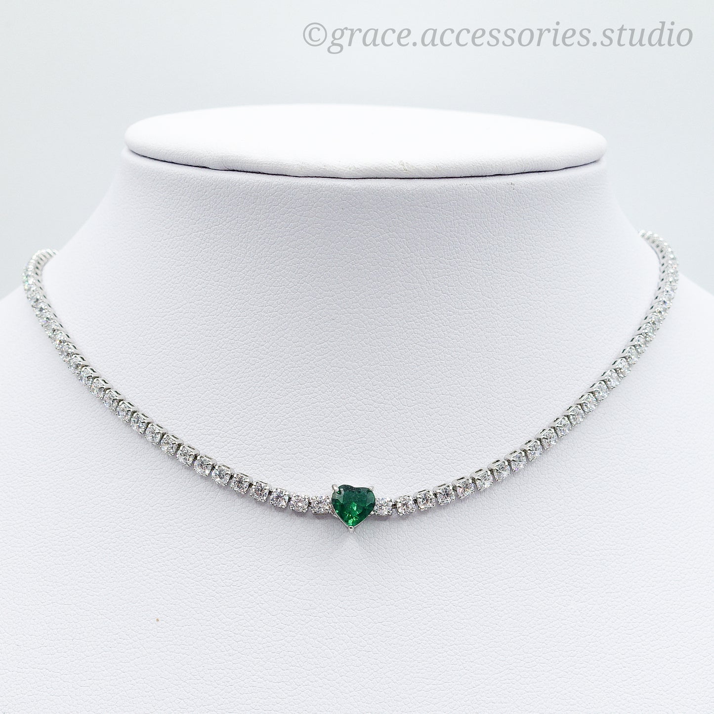 DIANA ~ Collana tennis Choker con zircone a cuore