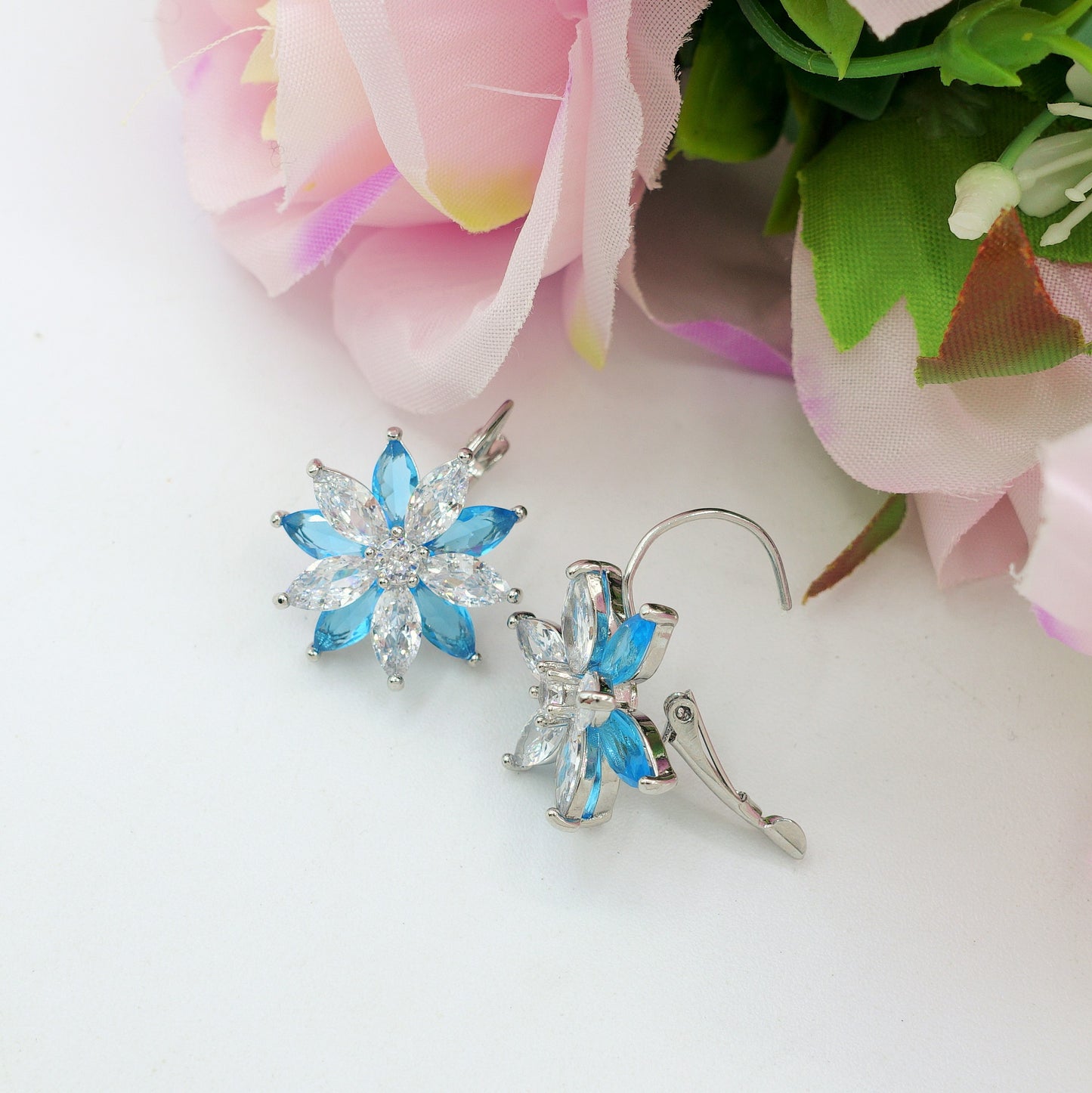 GWEN - Orecchini monachella in cubic zirconia