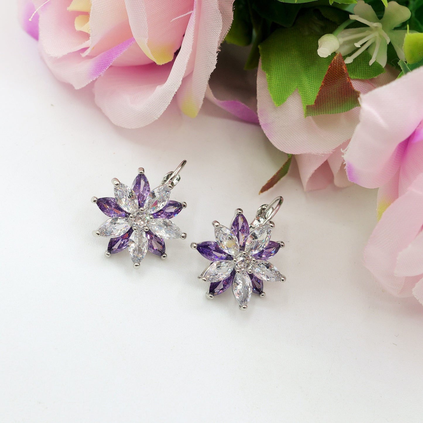 GWEN - Orecchini monachella in cubic zirconia