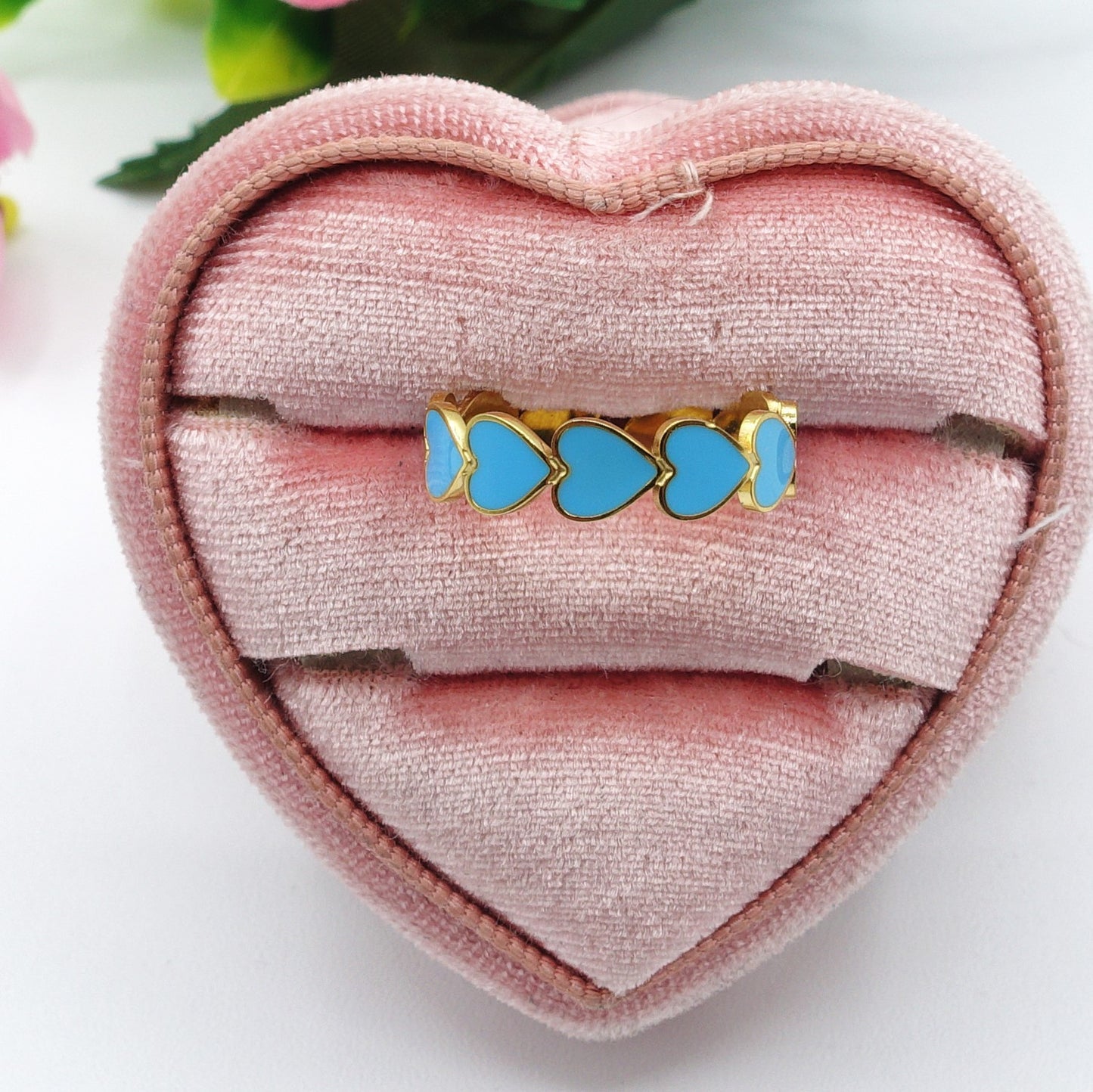 DANA - ACCIAIO INOSSIDABILE ~ Anello smaltato con cuoricini rainbow