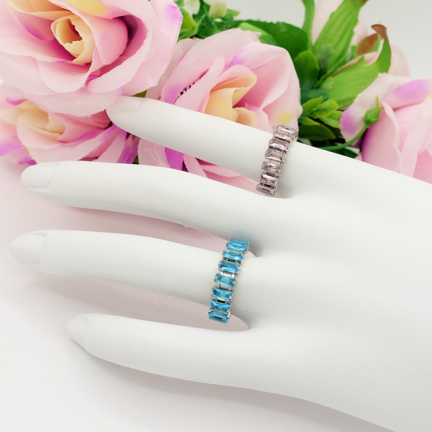 JULIANNE ~ Anello regolabile in ACCIAIO INOSSIDABILE con CUBIC ZIRCONIA taglio baguette