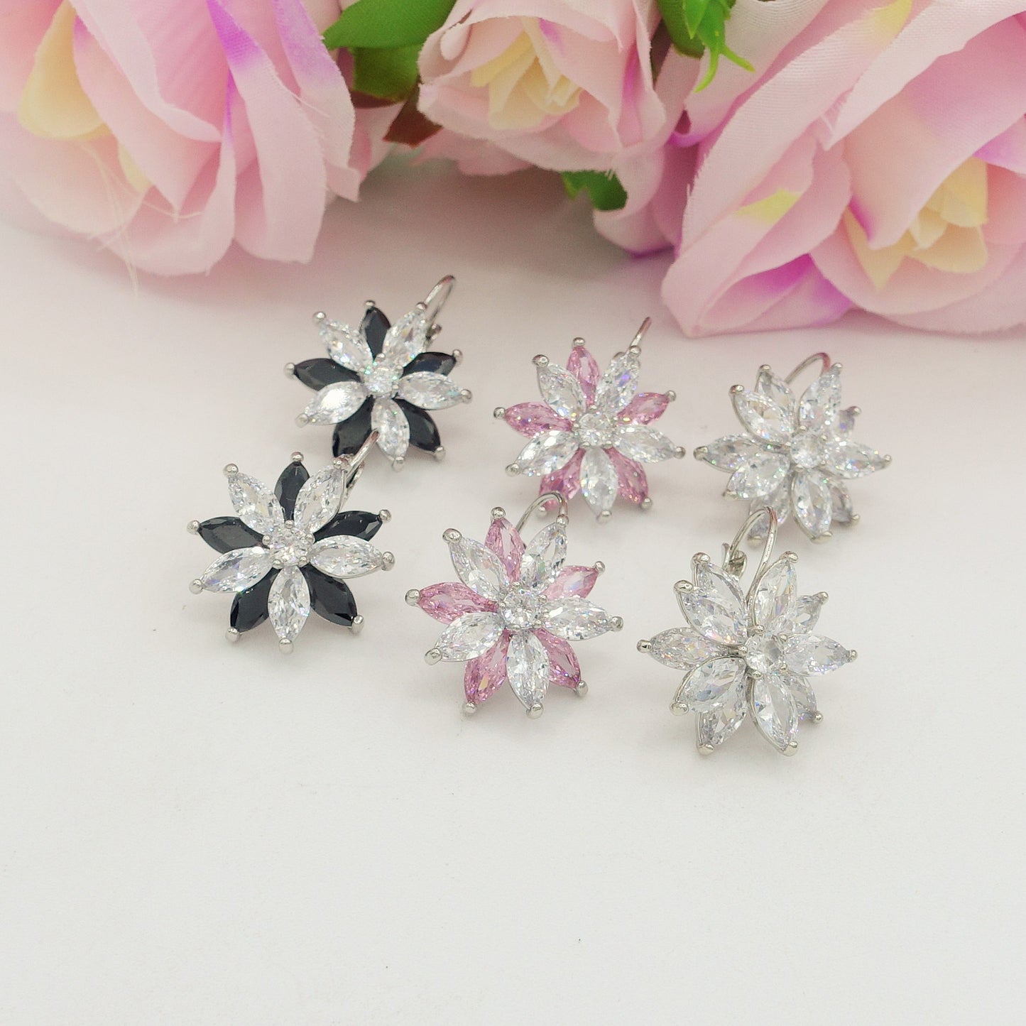GWEN - Orecchini monachella in cubic zirconia
