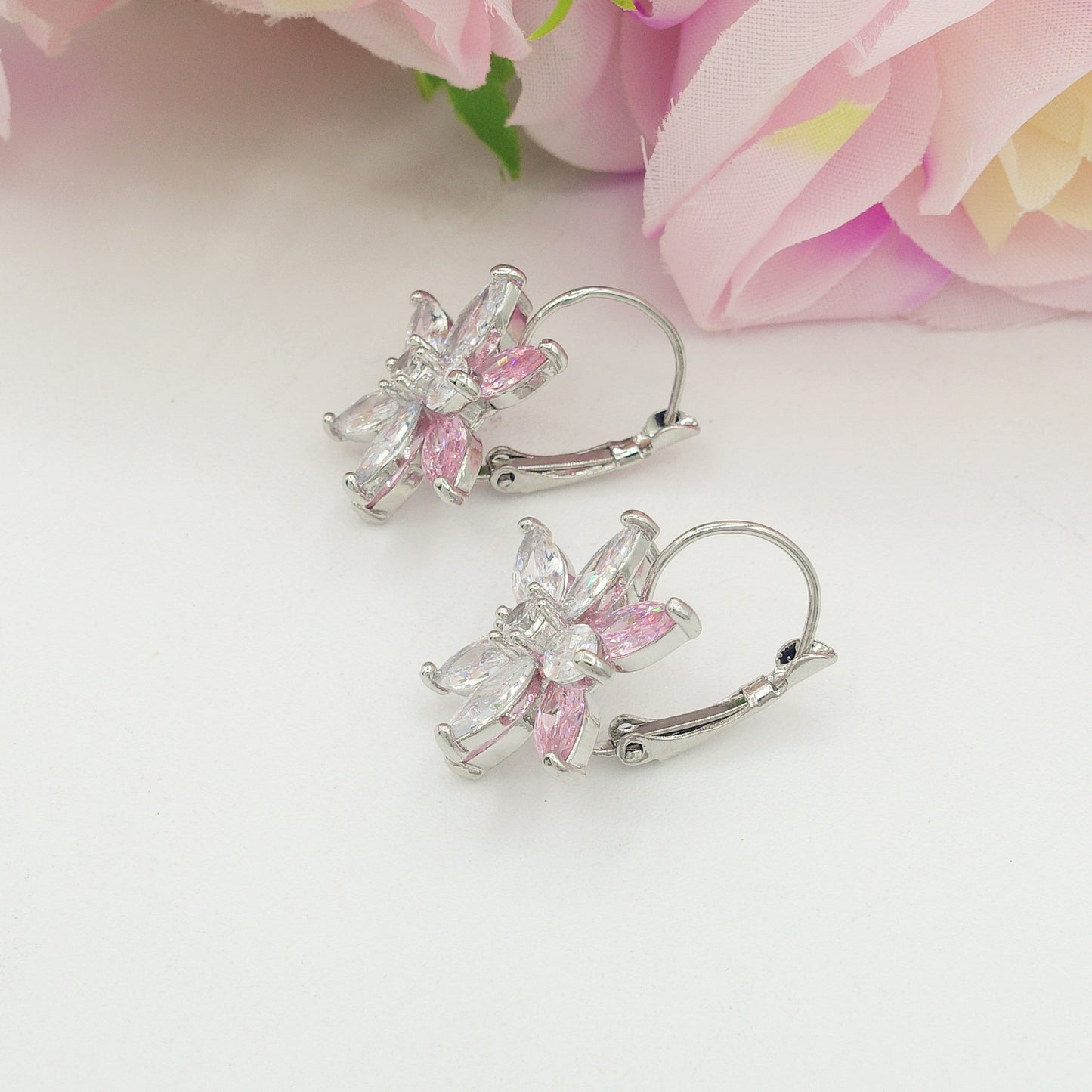 GWEN - Orecchini monachella in cubic zirconia
