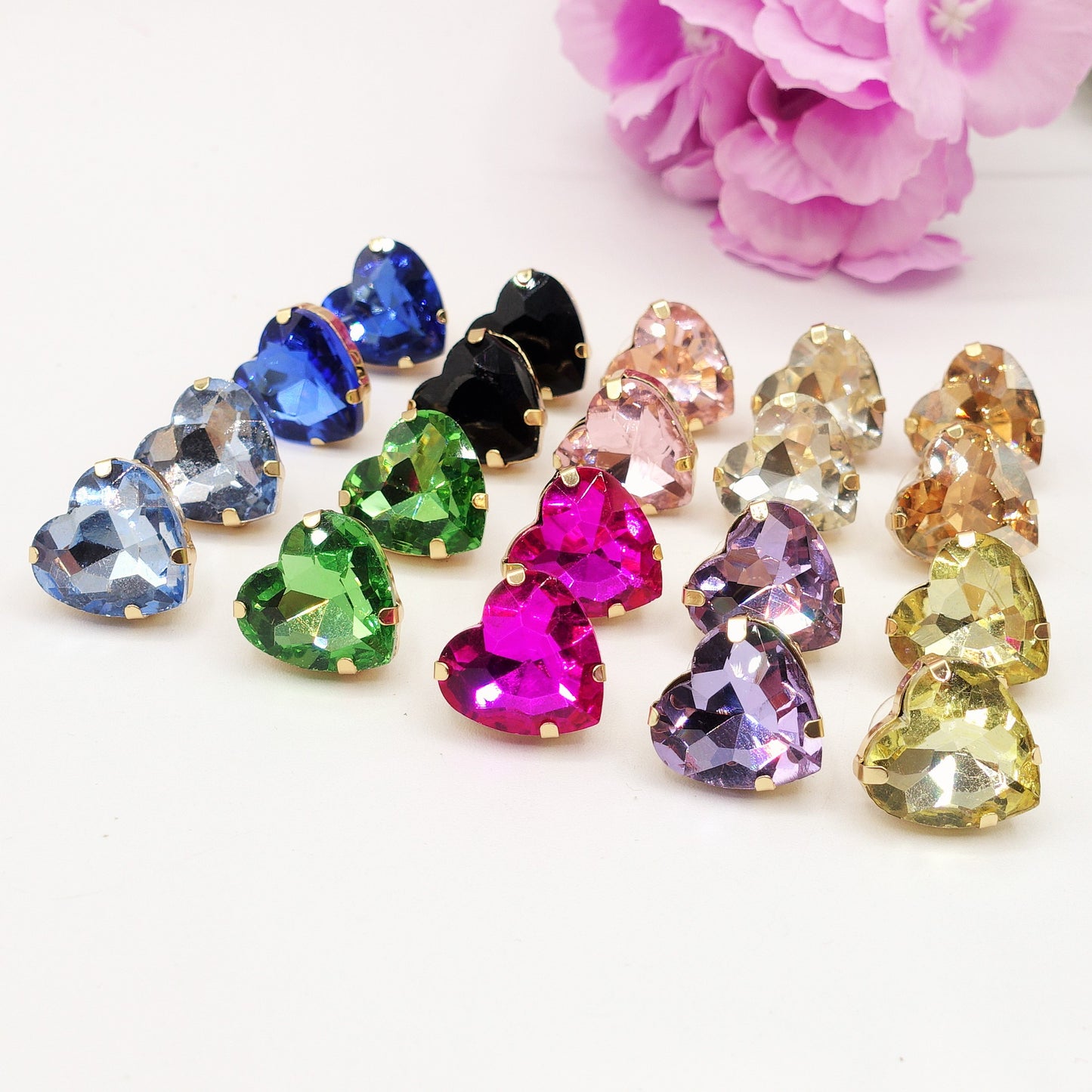 LUCE HEART STUDS- Paio Orecchini a bottone con pietra sfaccettata a cuore
