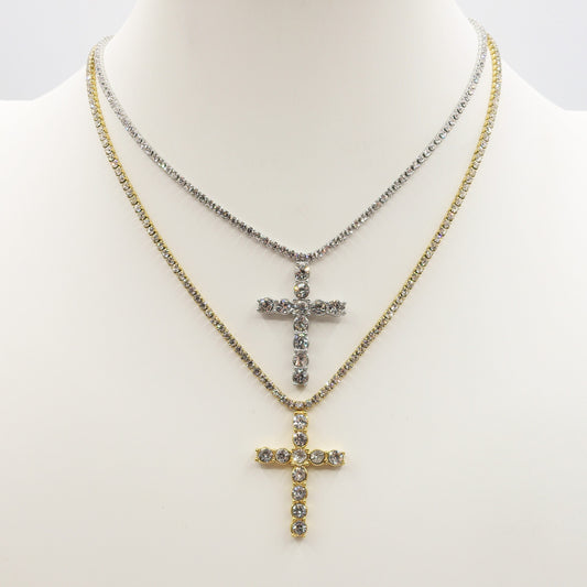 ARTEMIS - ACCIAIO INOSSIDABILE- collana in cubic zirconia con croce