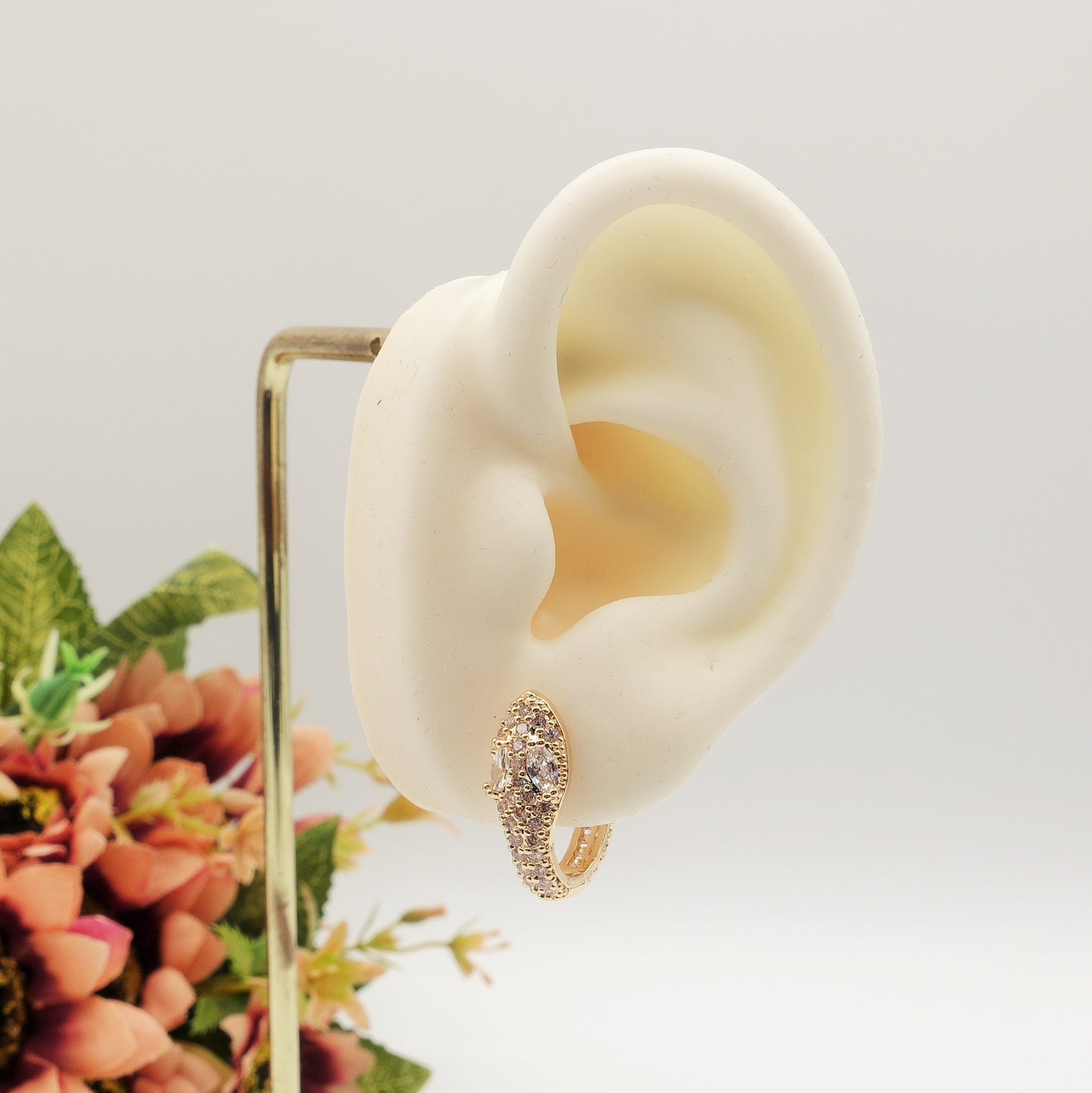 BELINDA- Orecchini cerchi serpente cubic zirconia