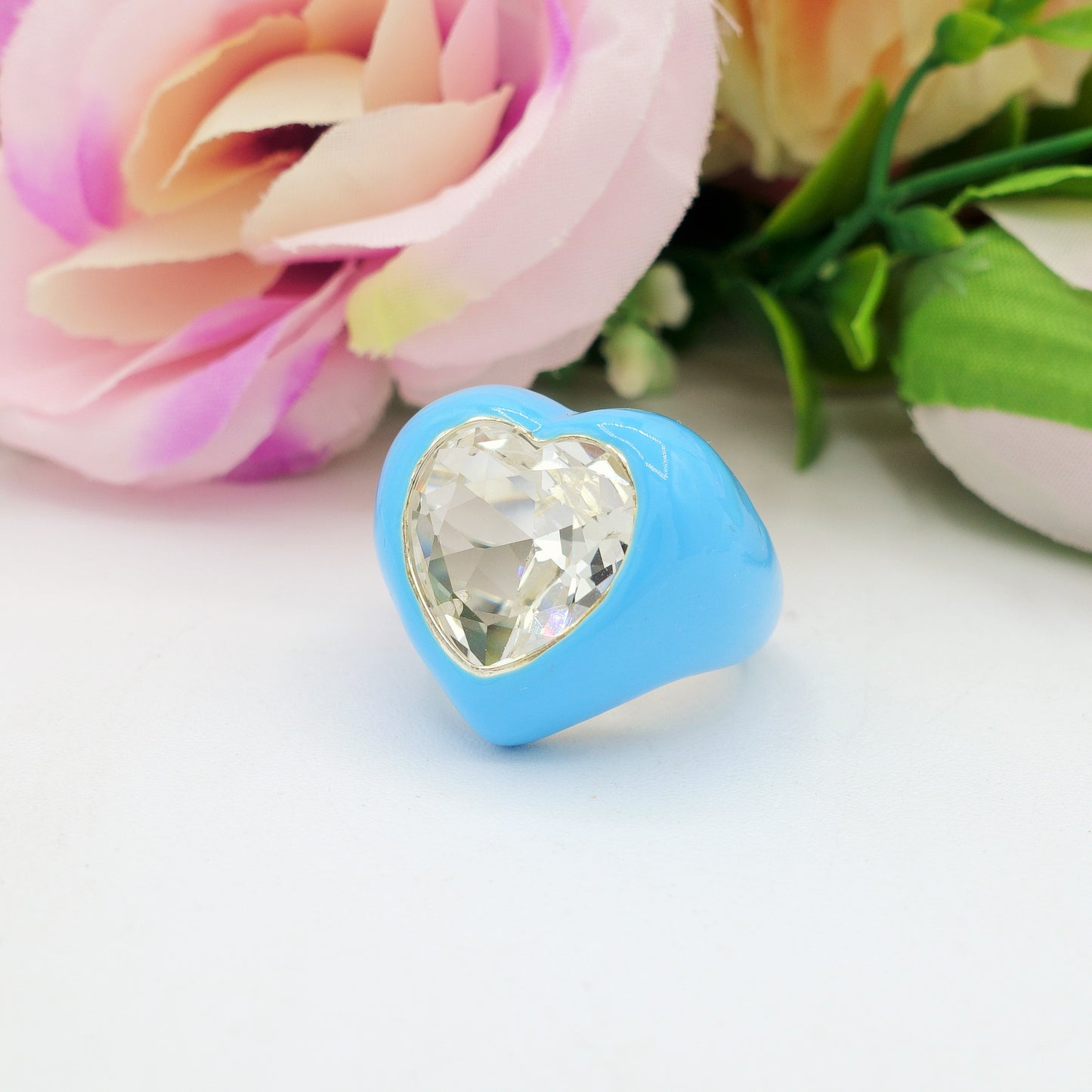 BROOK ~ CHUNKY - Anello smaltato a forma di cuore