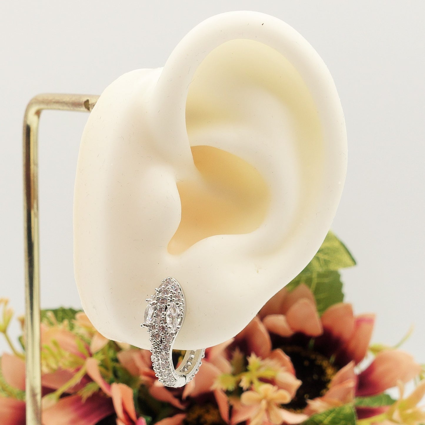 BELINDA- Orecchini cerchi serpente cubic zirconia