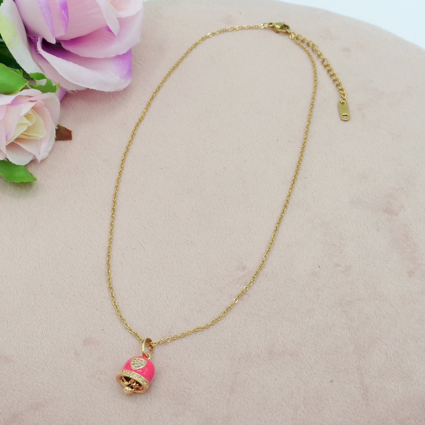 TINKERBELL RAINBOW - ACCIAIO INOSSIDABILE- Collana con pendente campanella smaltata e cubic zirconia
