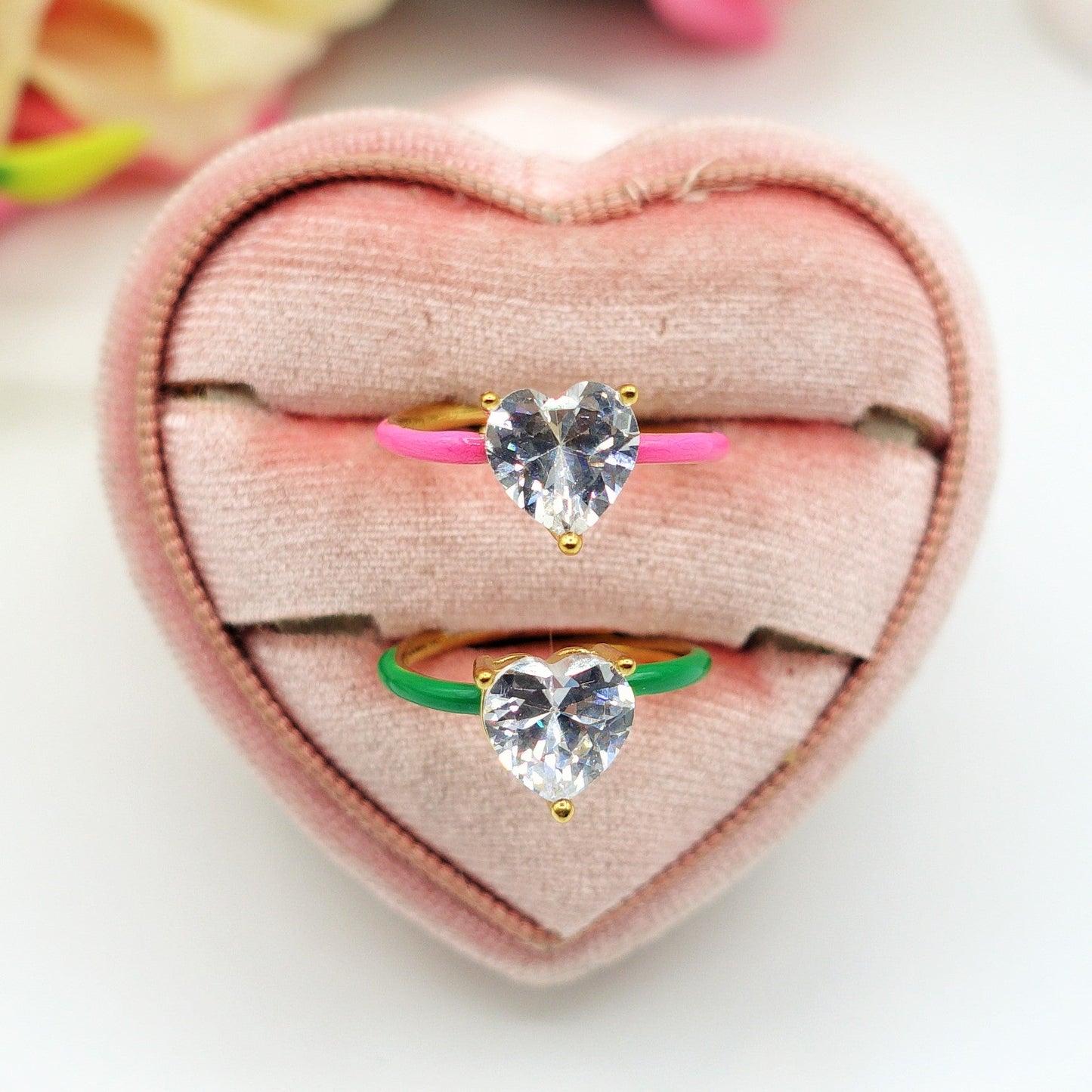 JADE FLUO ~Anello Smaltato ACCIAIO Inossidabile con cuore in zircone