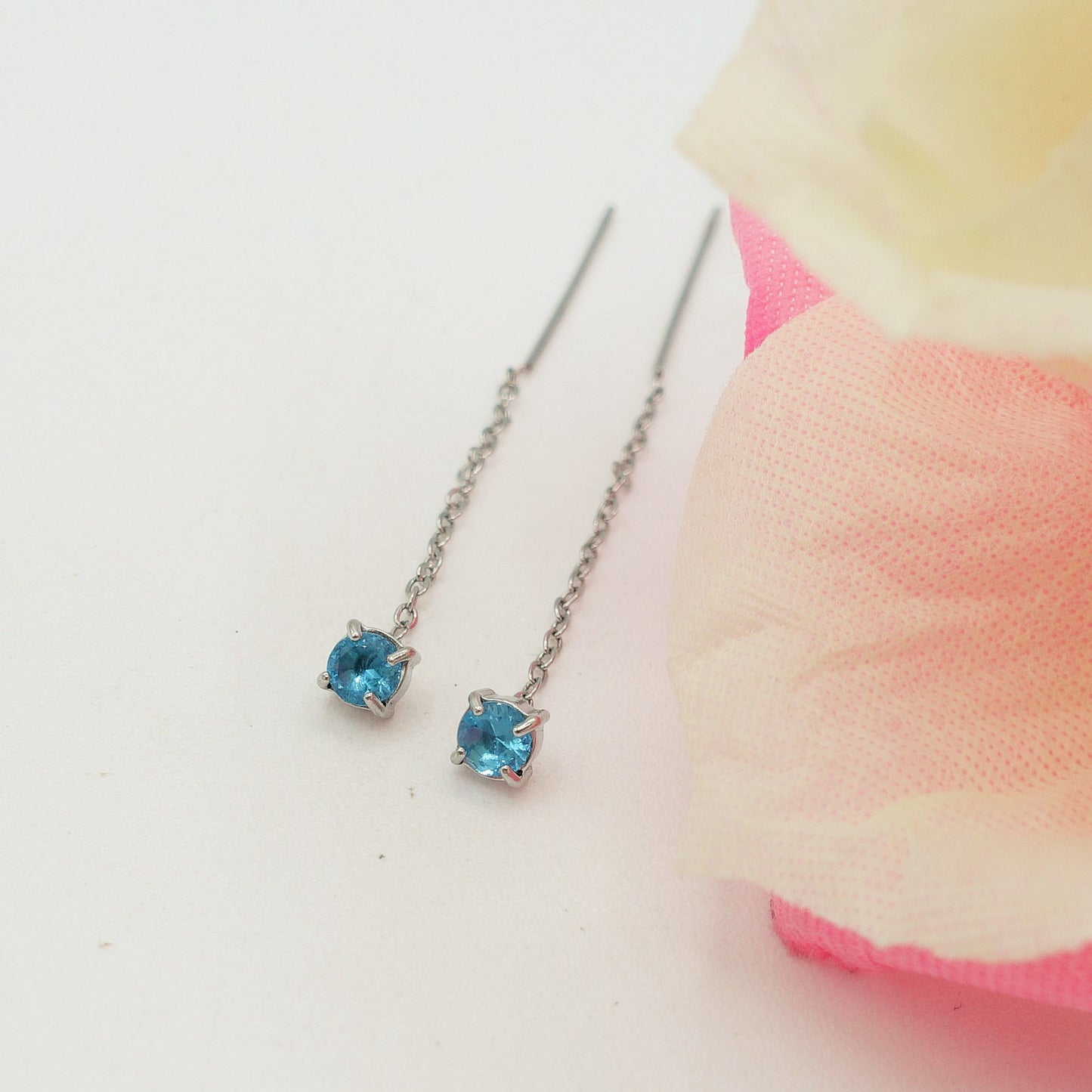 SHINY RAINBOW- Acciaio inossidabile ~ PAIO Orecchini filo pendenti con cubic zirconia