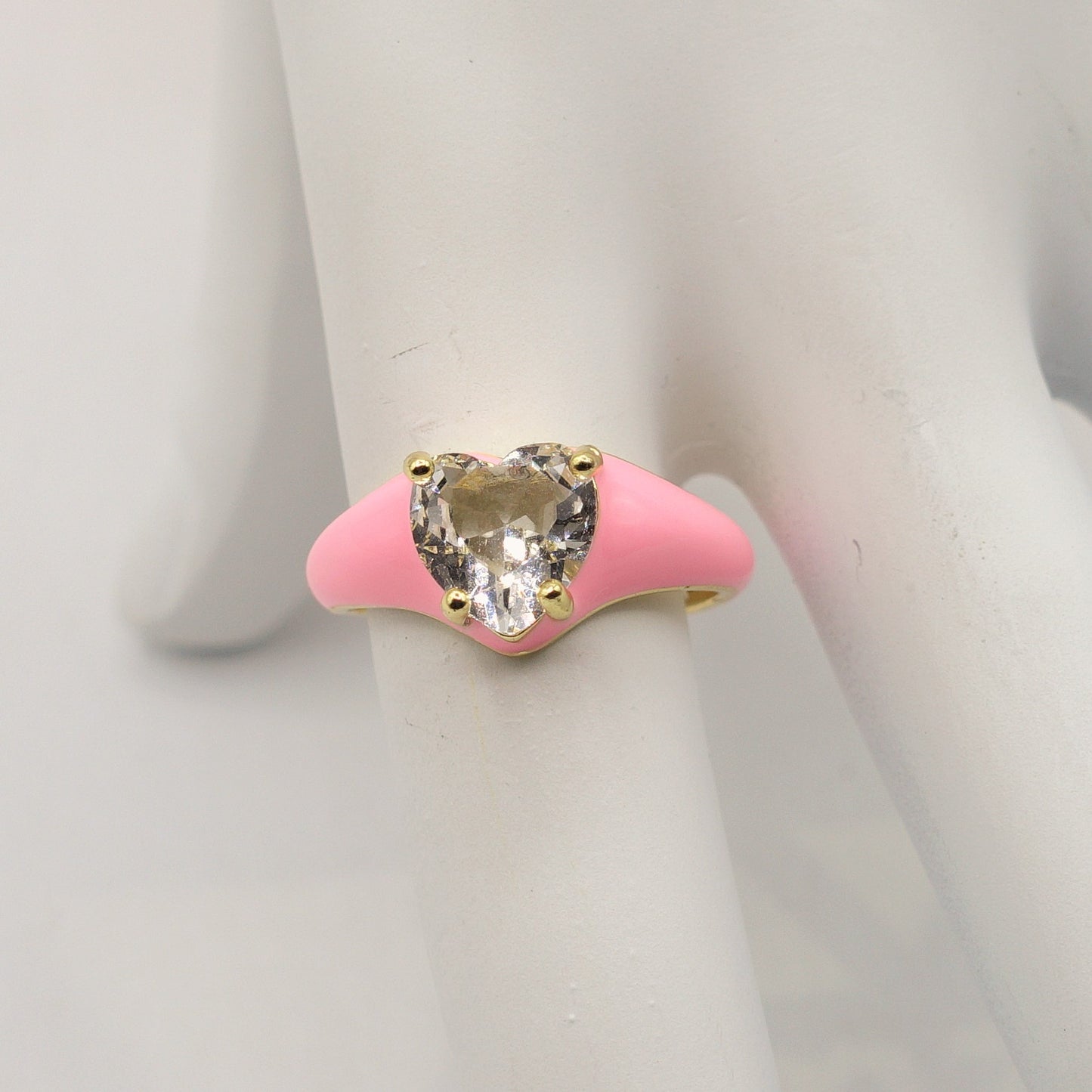 ISABELLE FLUO SMALL ~ Anello a cuore Smaltato con Cubic Zirconia- Regolabile