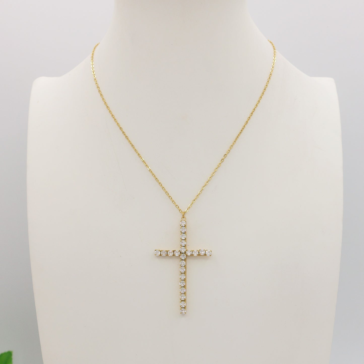 SYLVIE - ACCIAIO INOSSIDABILE- Collana con pendente croce in cubic zirconia