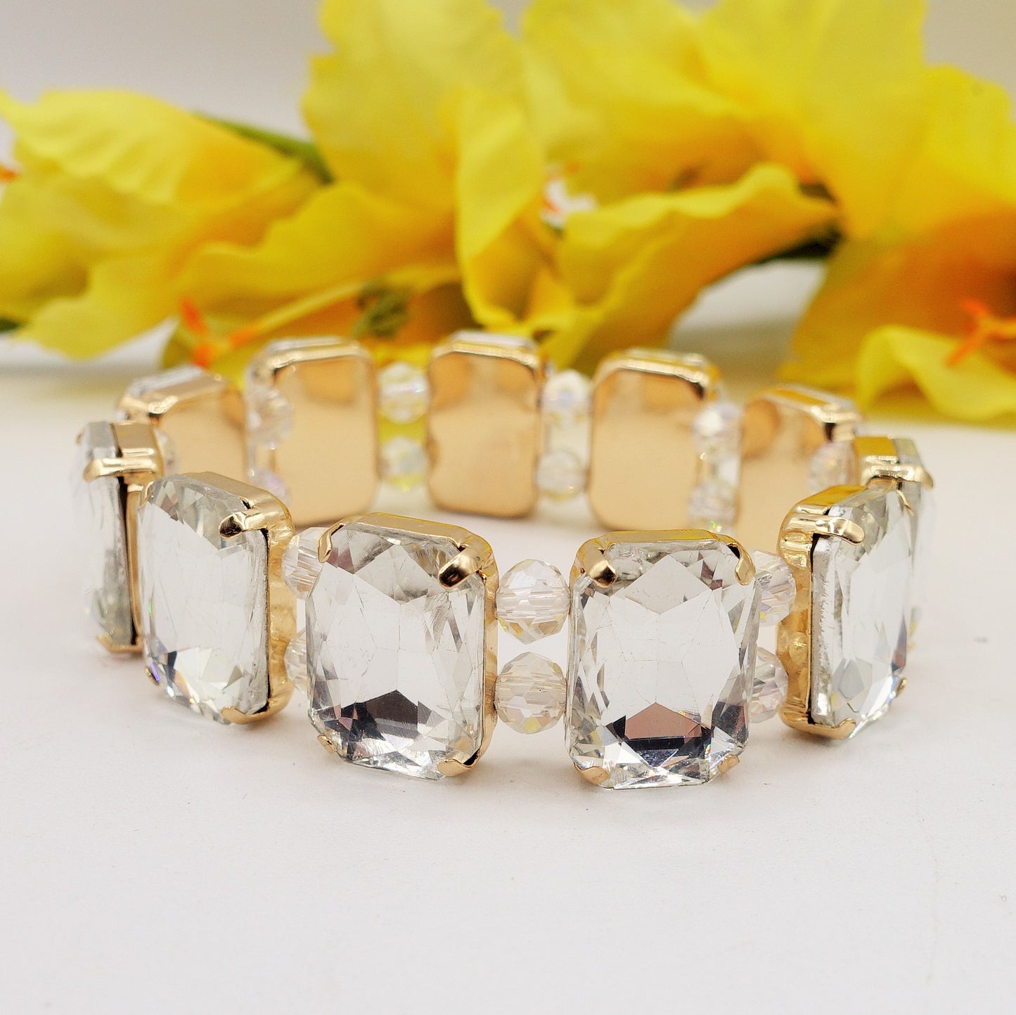 MARGOT PEARLS -Bracciale Elasticizzato con perle e pietre sfaccettate - LUCE COLLECTION