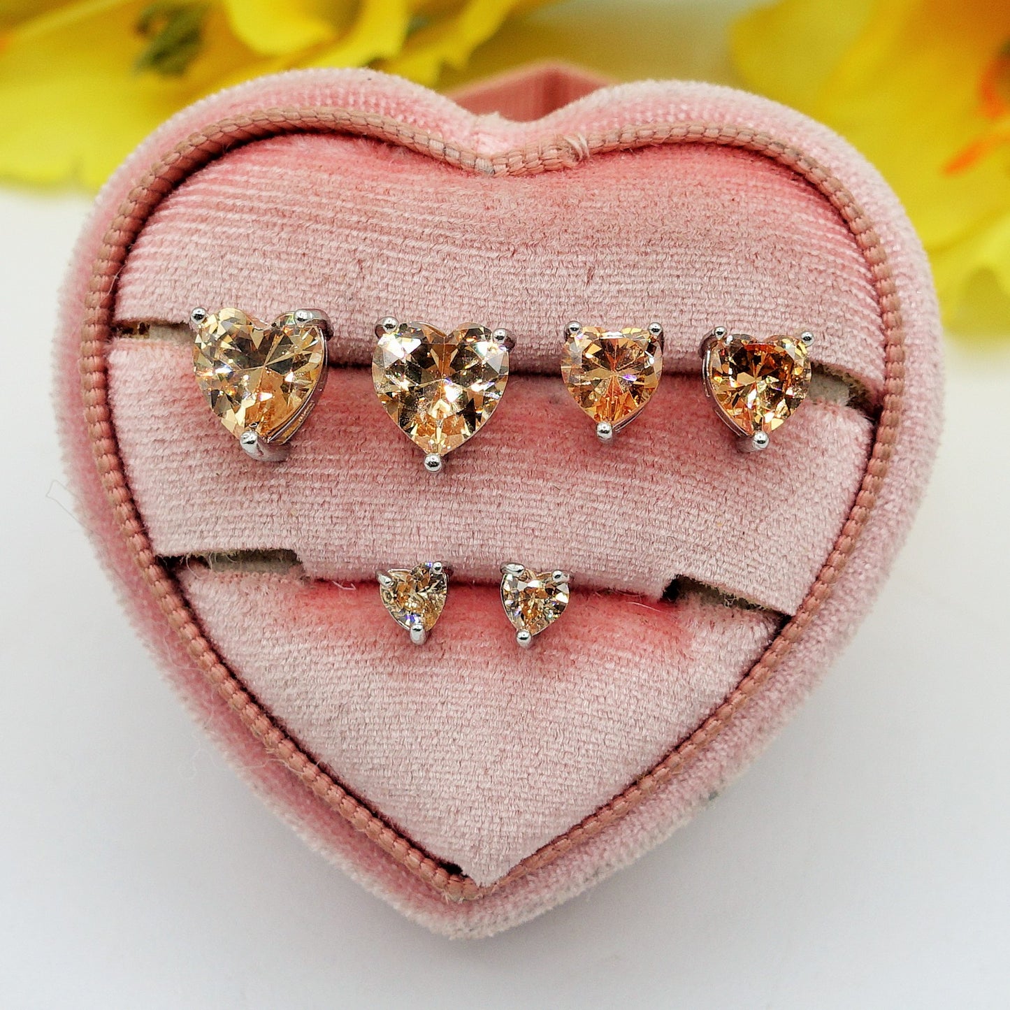 Set 3 Paia-Orecchini punto luce a forma di cuore in Cubic Zirconia-