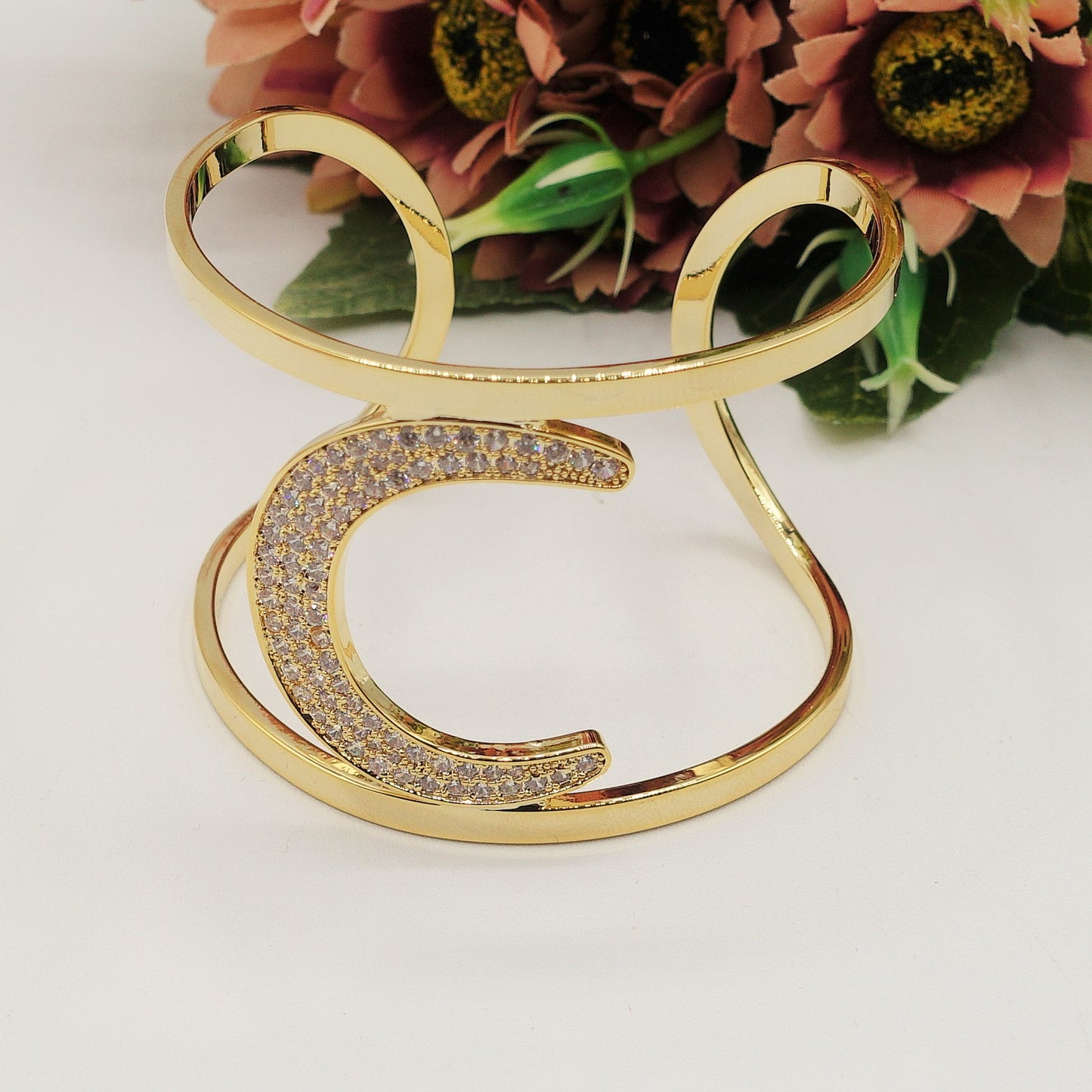 BRACCIALE A MANETTA XL con iniziale in zirconi