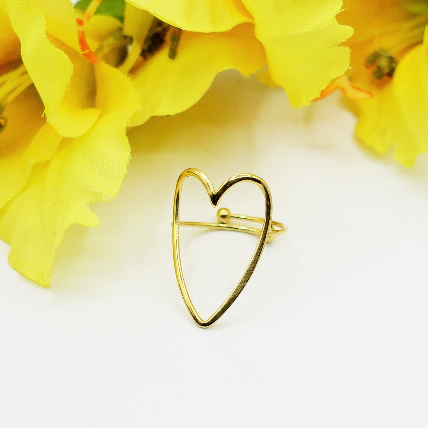Renee' ~ Anello cuore in ACCIAIO INOSSIDABILE REGOLABILE
