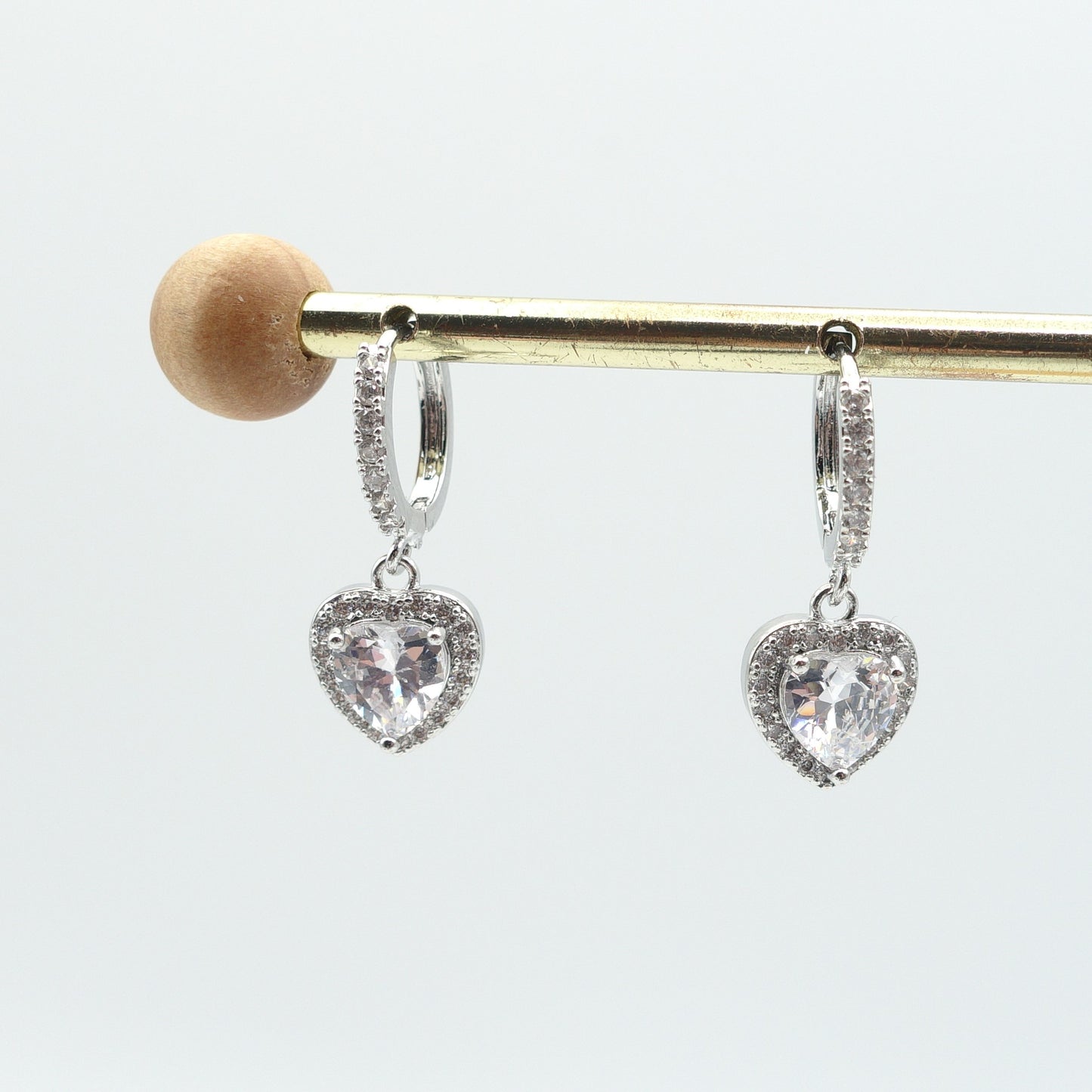 Diana HOOPS ~ 12 colori - Orecchini a cerchio con cuore in Cubic Zirconia