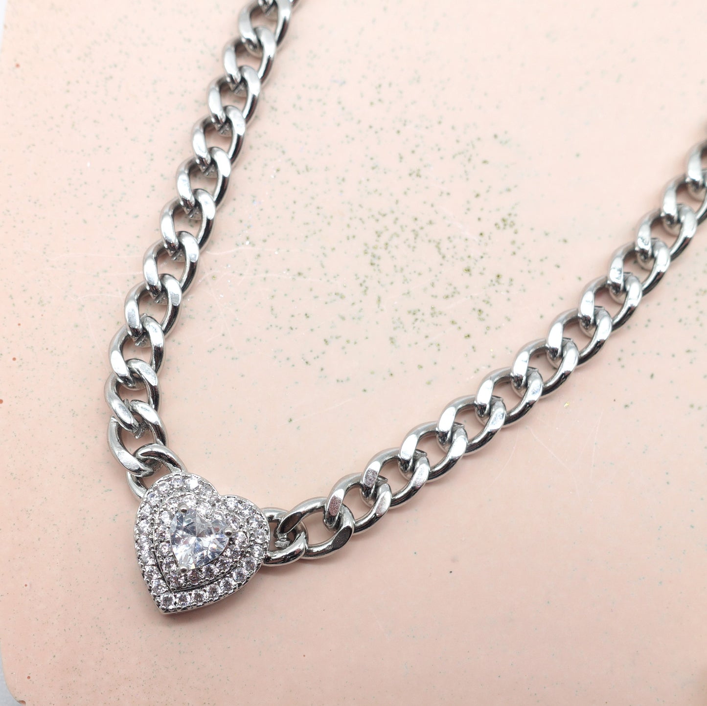 JASMINE ~ ACCIAIO INOSSIDABILE - collana choker in catena con Cubic zirconia a forma di cuore
