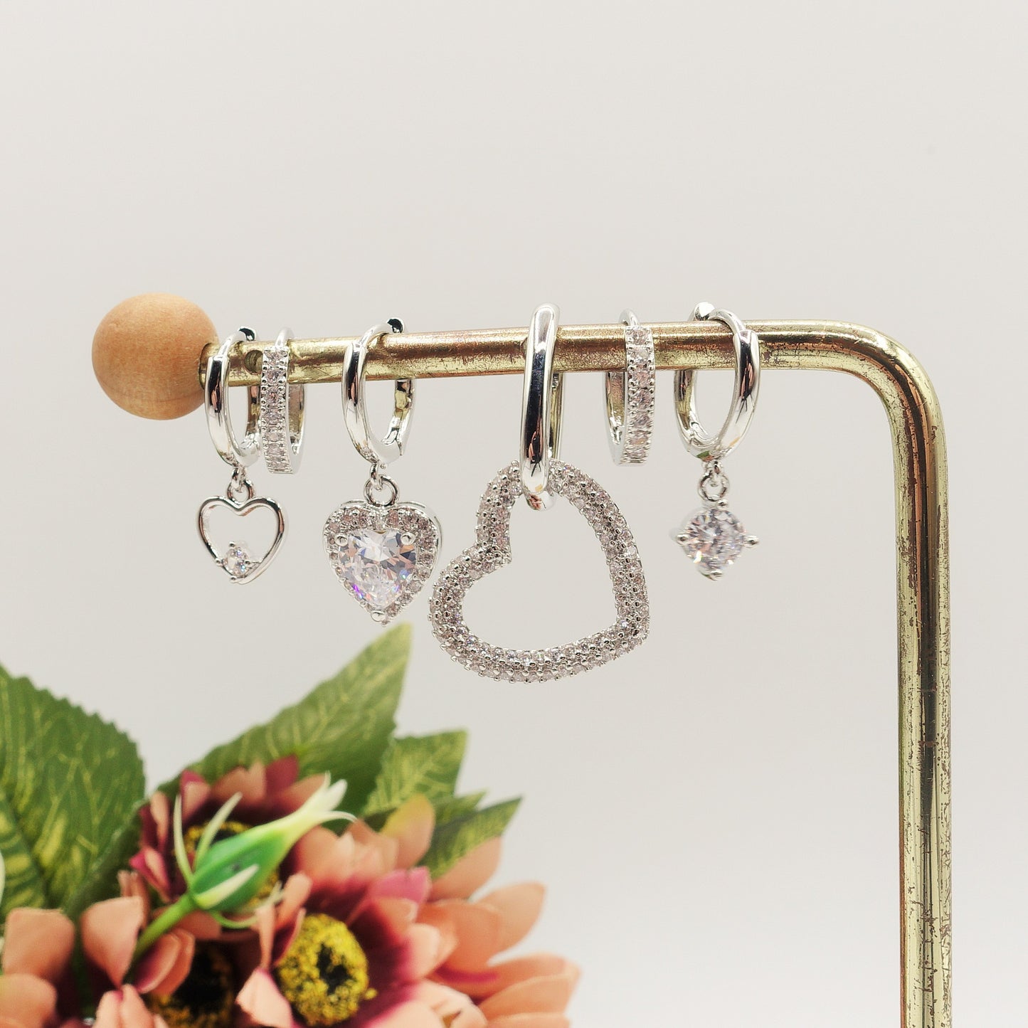 Crystal Diana Set - 6 Orecchini pendenti in cubic zirconia a forma di cuore