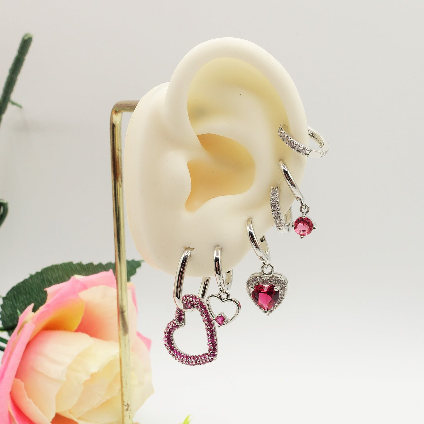 Crystal Diana Set - 6 Orecchini pendenti in cubic zirconia a forma di cuore