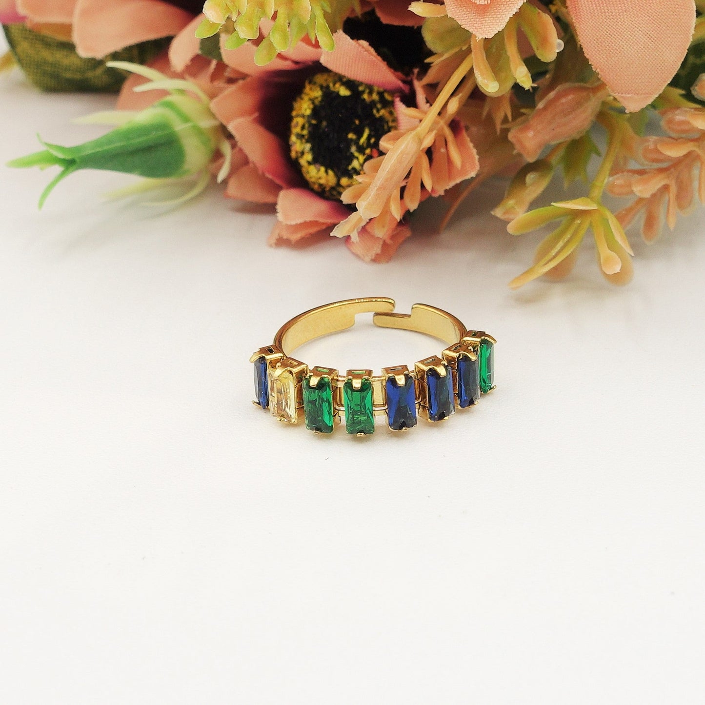 JULIANNE ~ Anello regolabile in ACCIAIO INOSSIDABILE con CUBIC ZIRCONIA taglio baguette