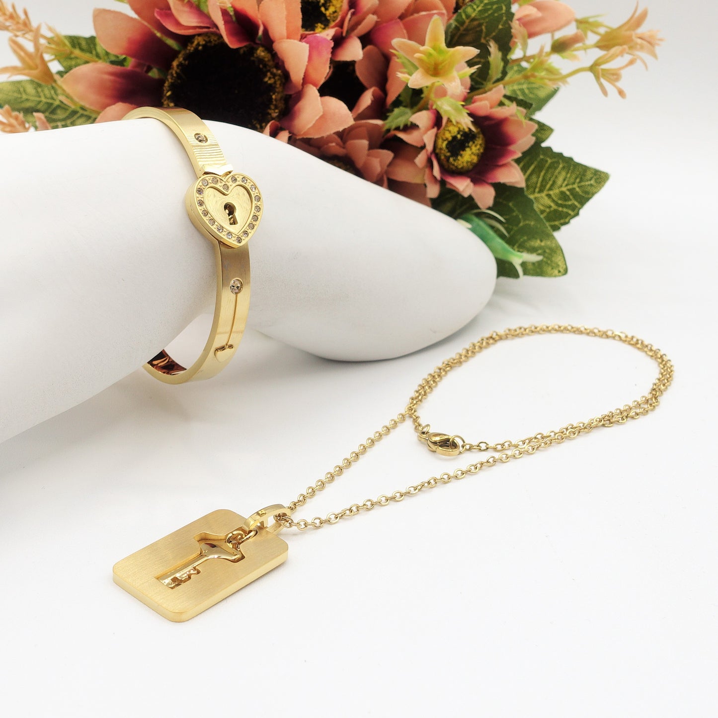 LOCKED LOVE ~ Acciaio Inossidabile - SET Bracciale lucchetto e collana