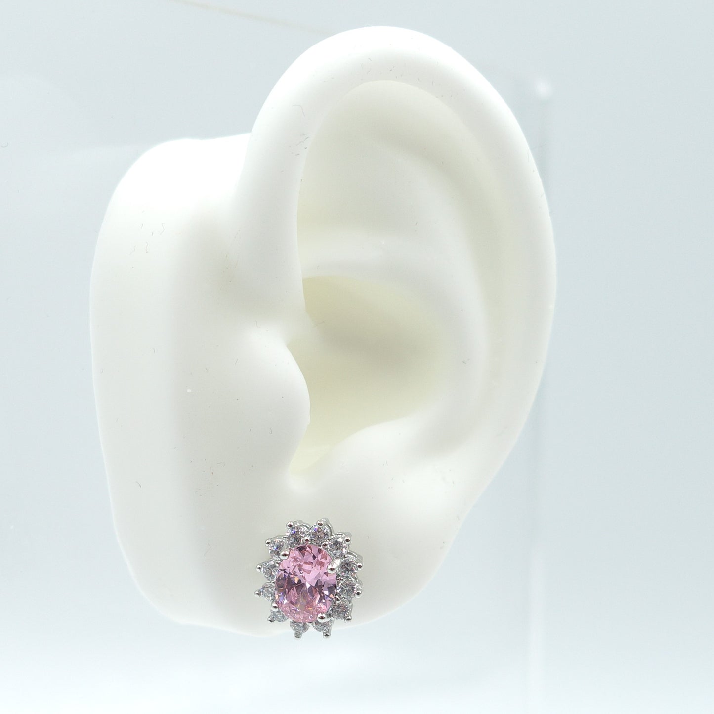 KATE ~Orecchini a bottone con cubic zirconia a forma di ovale