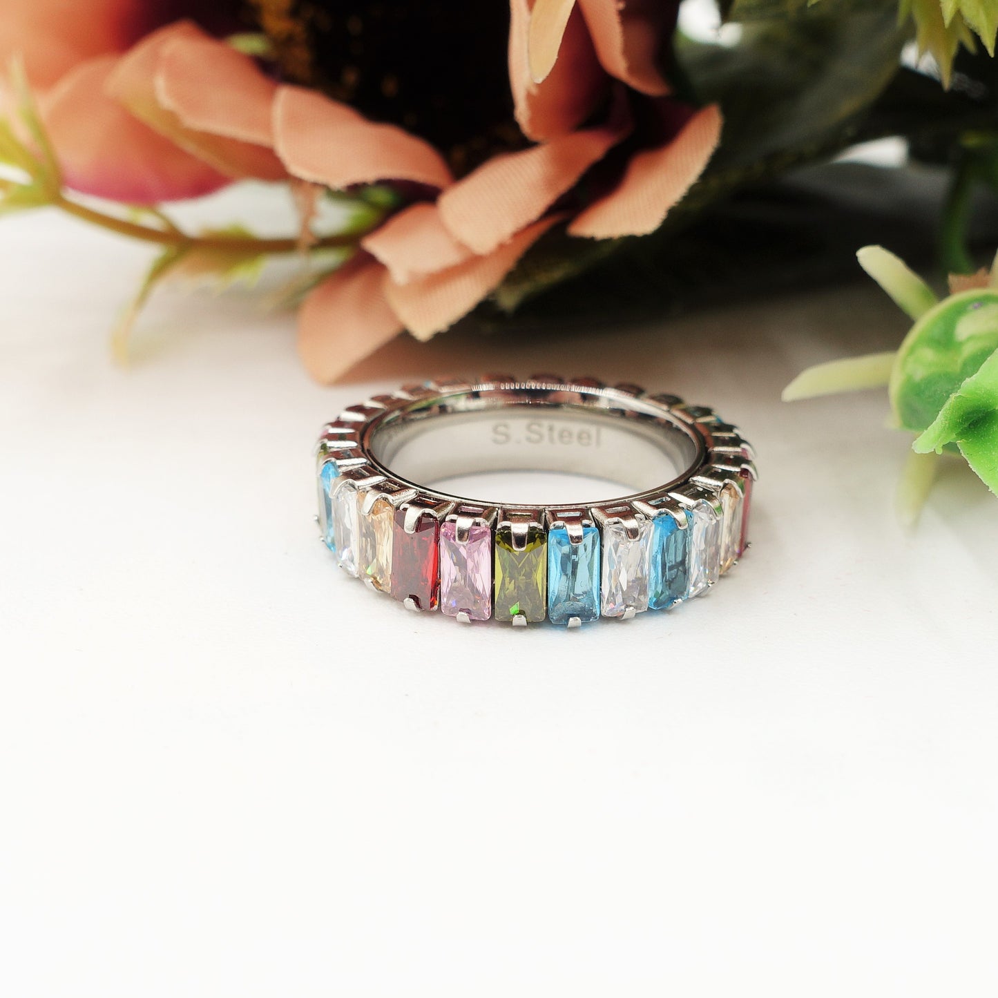 JULIANNE INFINITY - Acciaio Inossidabile ~ Anello fascia con cubic zirconia taglio baguette
