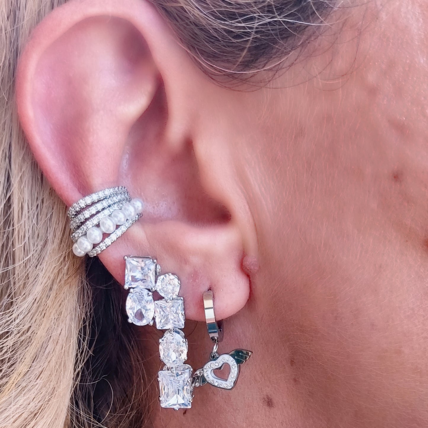 CHARIS tiny - Orecchini bottone con Cubic Zirconia RAINBOW