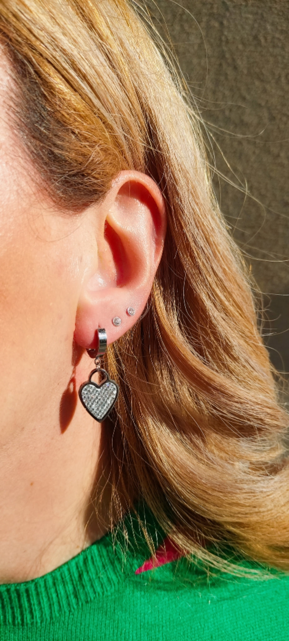 POLLY - ACCIAIO INOSSIDABILE ~ Orecchini mini cerchi con cuore zirconato XL