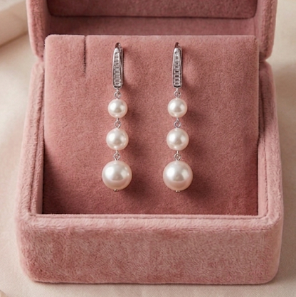 AUDREY PENDANTS ~ Orecchini pendenti con hoop zirconato e perle