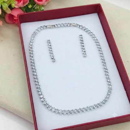 DEANNA SET Collier Tennis - Collana  e orecchini con Cubic Zirconia a forma di cuore