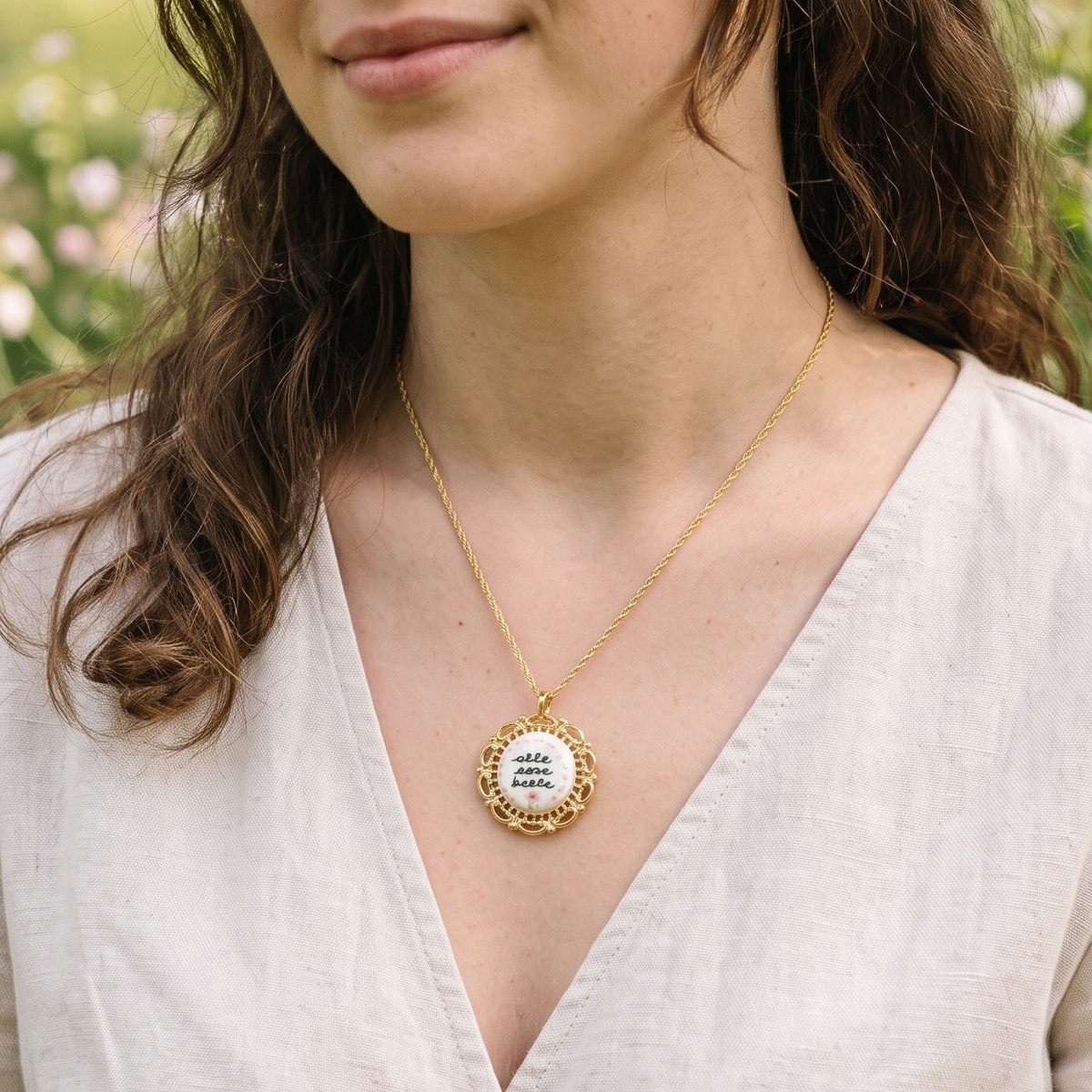 "Alle cose belle" Collana Pendente con fiore effetto vintage e catena torchon - ACCIAIO INOSSIDABILE