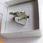 Big Hearts Ring - PERSONALIZZAMI ~ Anello doppio cuore pendente in acciaio inossidabile + INCISIONE PERSONALIZZATA