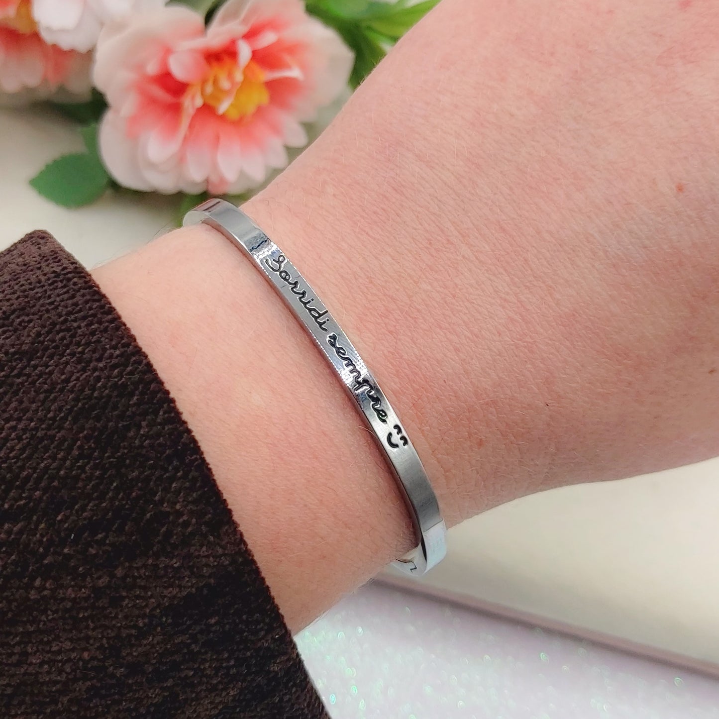 SORRIDI :) - Bracciale manetta con dediche ~ ACCIAIO INOSSIDABILE