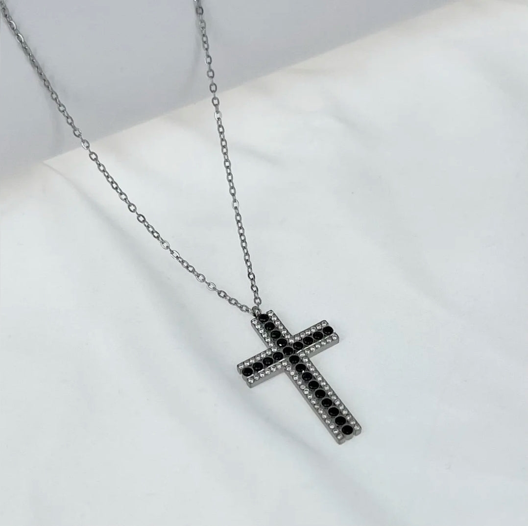 CROSS - ACCIAIO INOSSIDABILE- collana con pendente croce in cubic zirconia