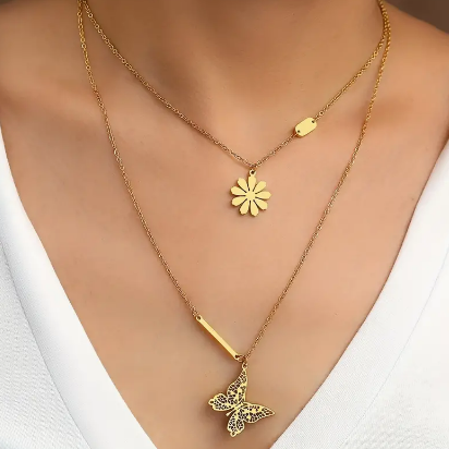 BLOOM ~ Collana doppia in ACCIAIO INOSSIDABILE doppia con margherita e farfalla