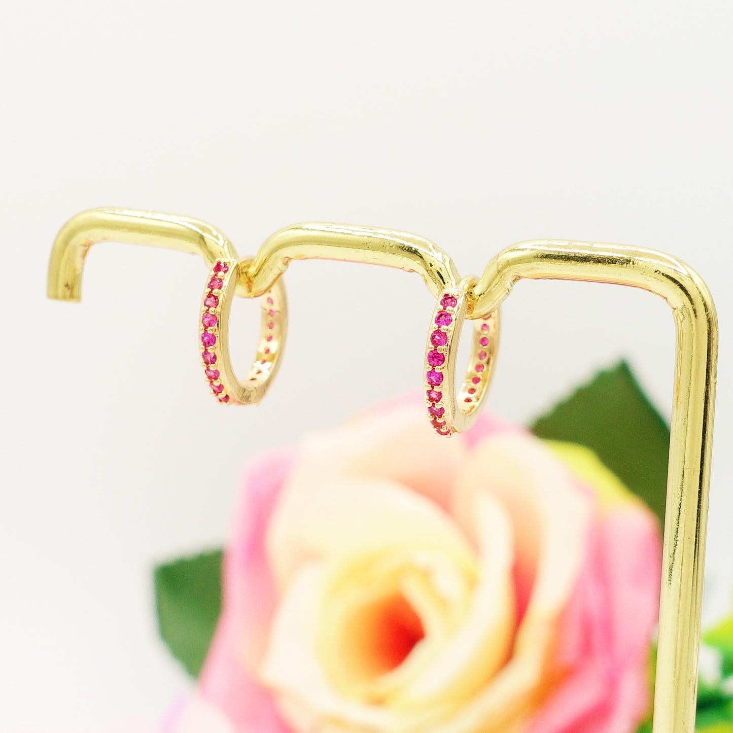 ANASTASIA - Orecchini mini cerchi zirconati RAINBOW
