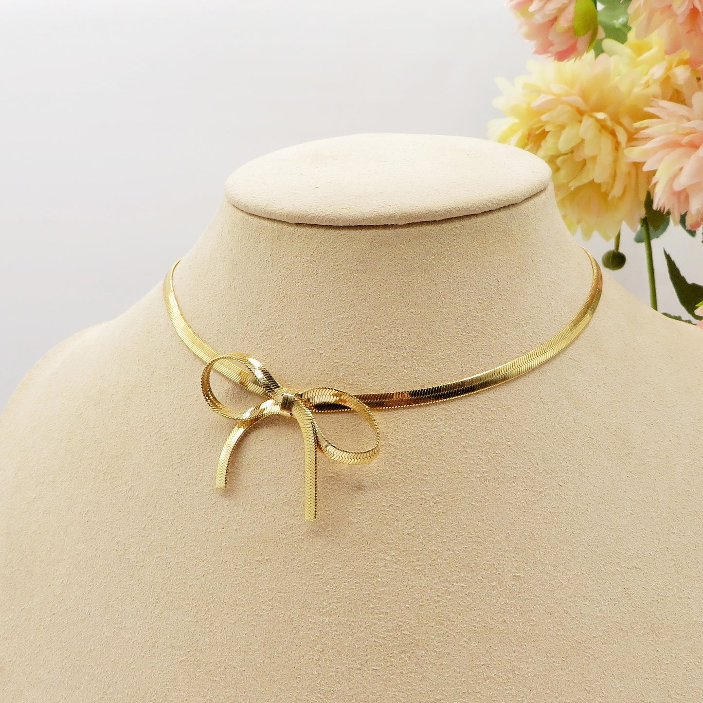ELEONOR BOW ~ Collana choker Snake con fiocco in ACCIAIO INOSSIDABILE