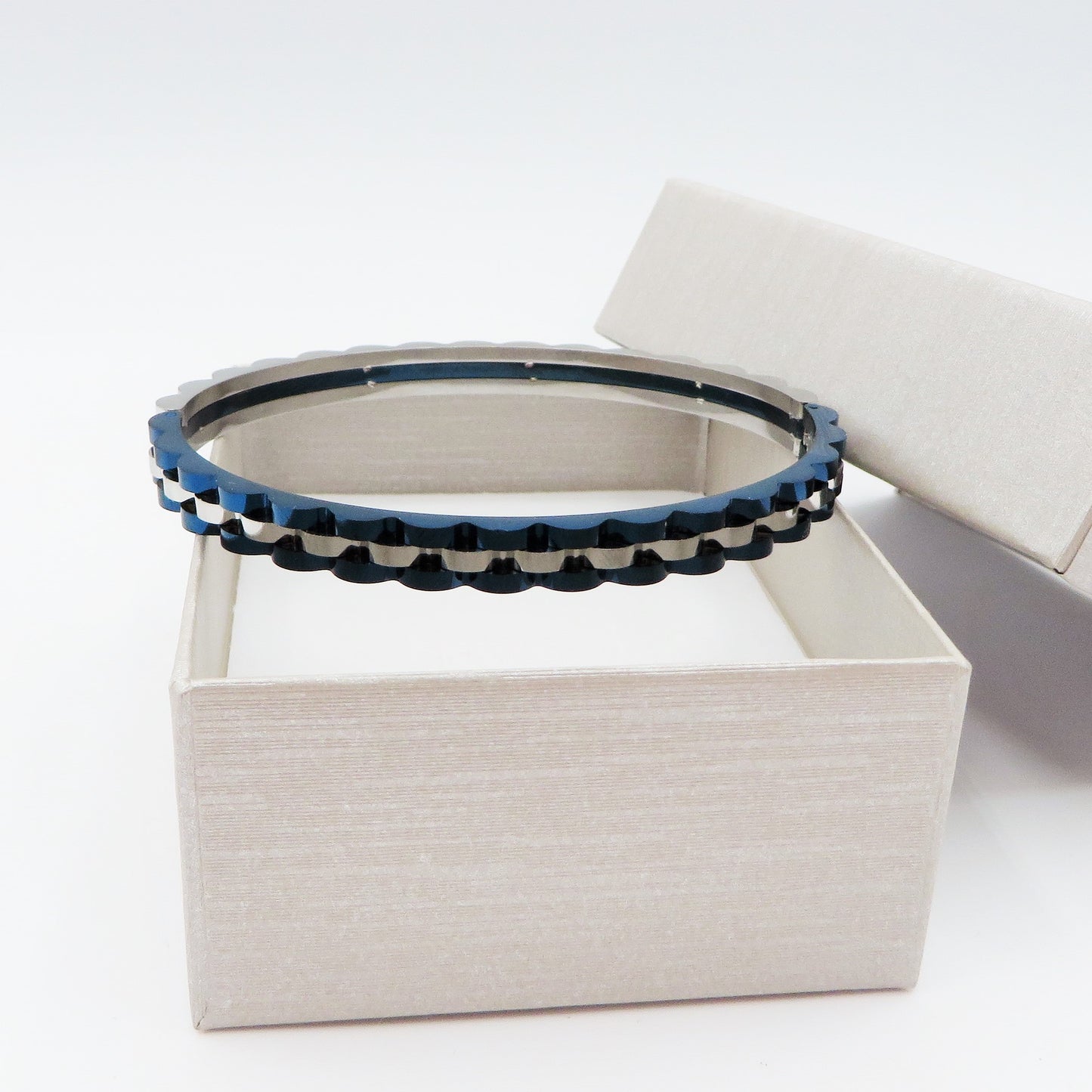 Bracciale uomo rigido  ACCIAIO INOSSIDABILE effetto ghiera cronografo