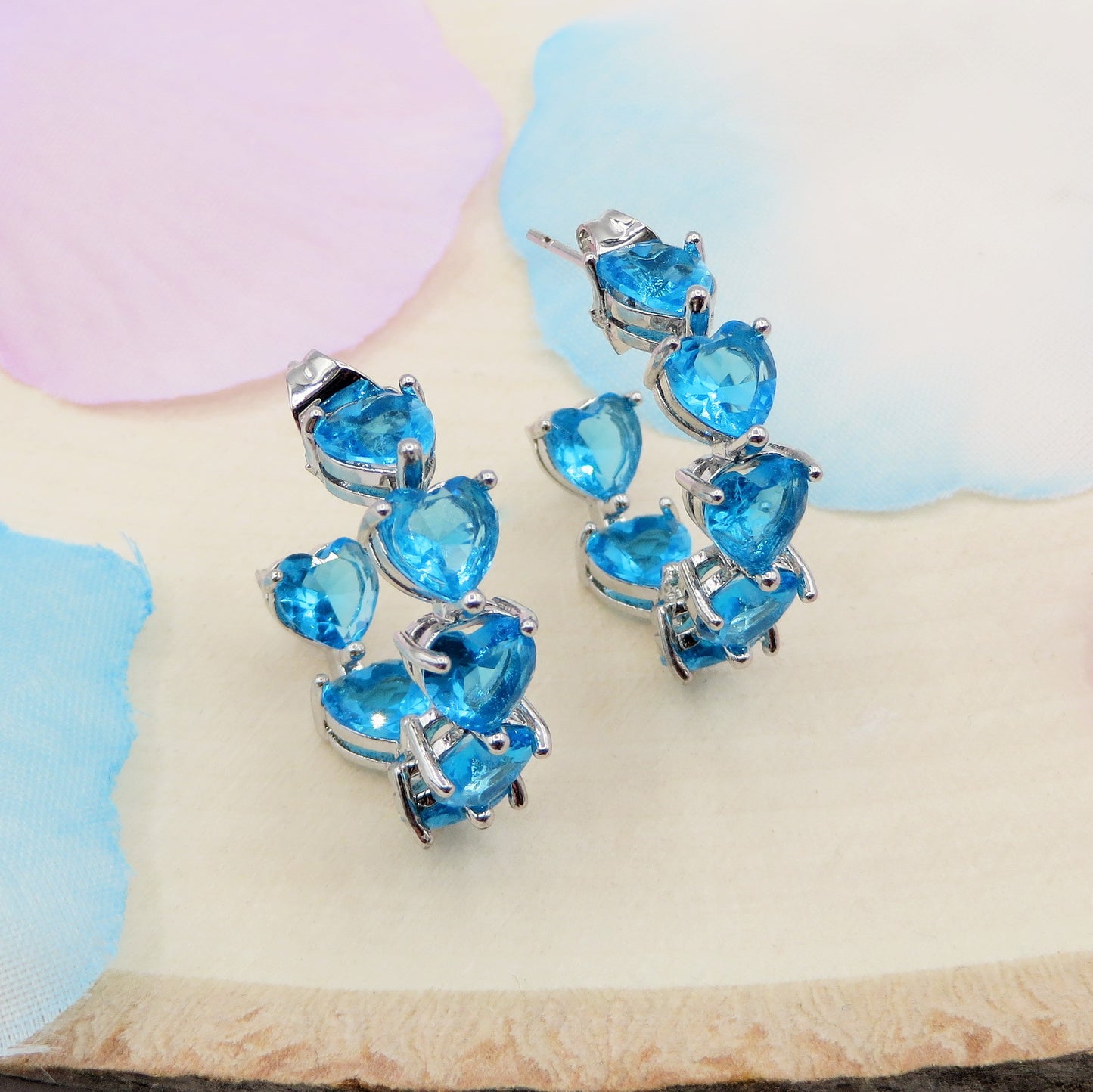 CAMILLE - CHERIE COLLECTION - Orecchini a cerchio con cubic zirconia a forma di cuore